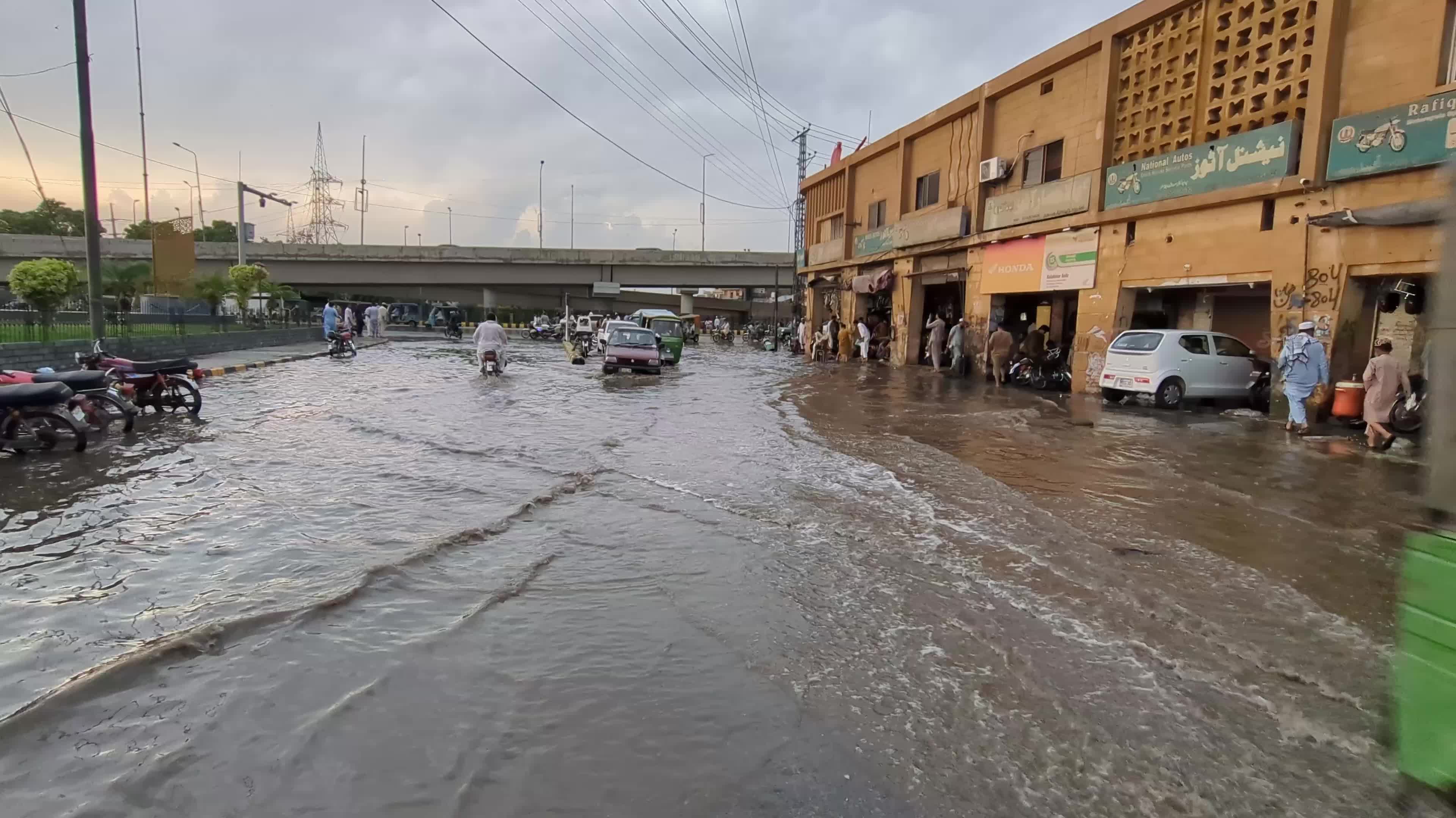 Heavy Rain and Storm Leave Peshawar Streets Waterlogged, Residents Face Major Disruption