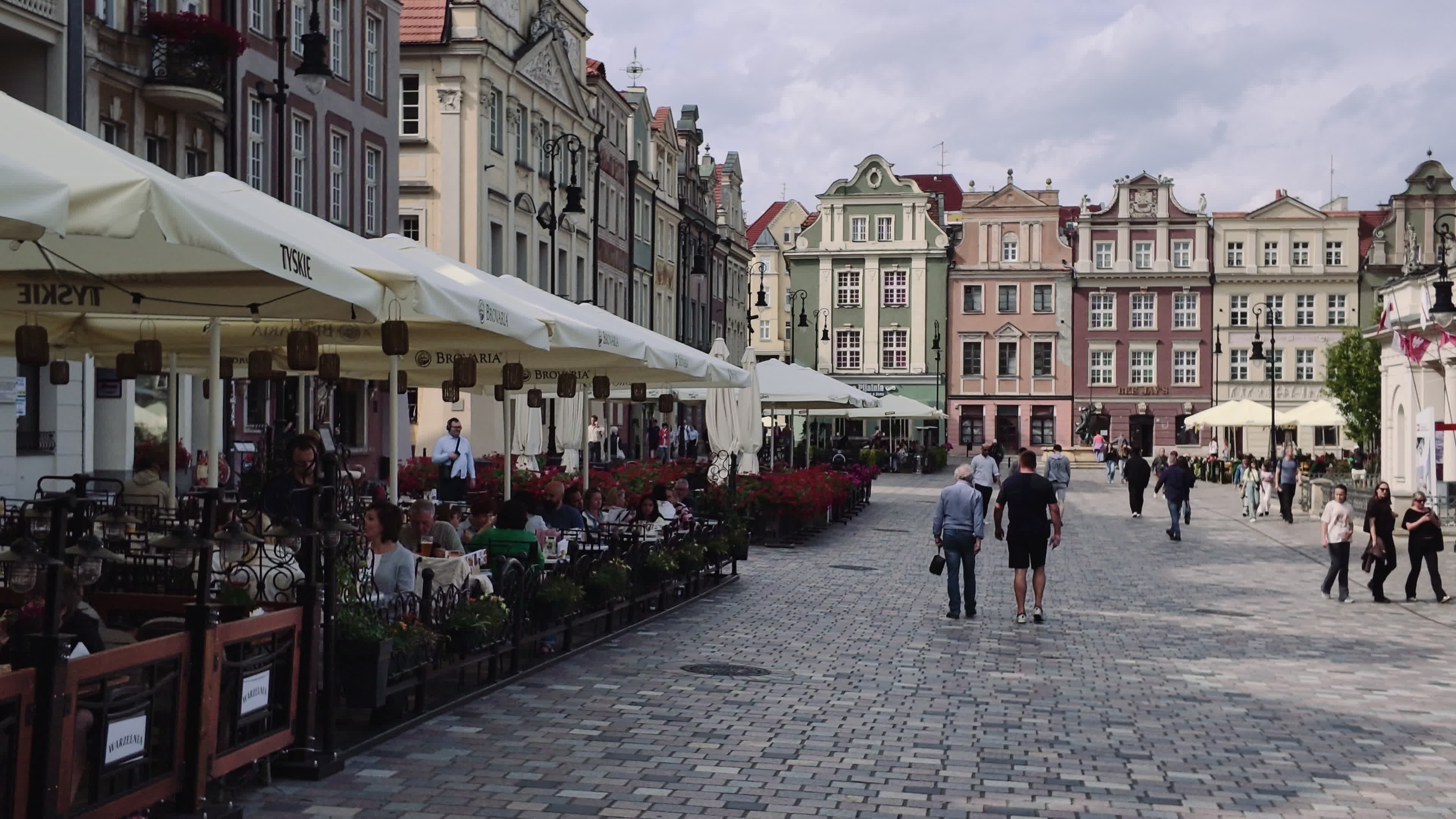 Walk through Poznan Old Town