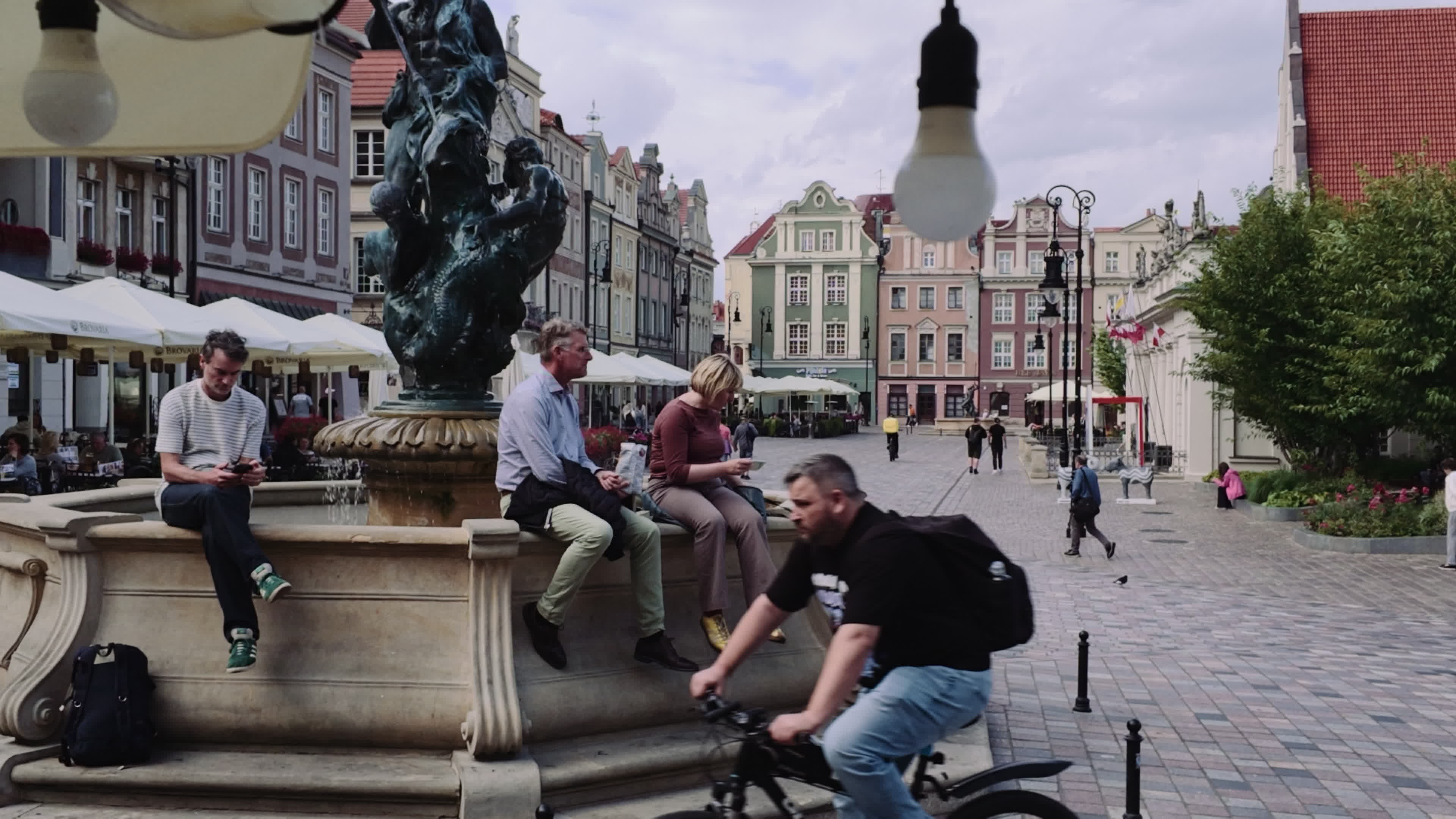 Walk through Poznan Old Town