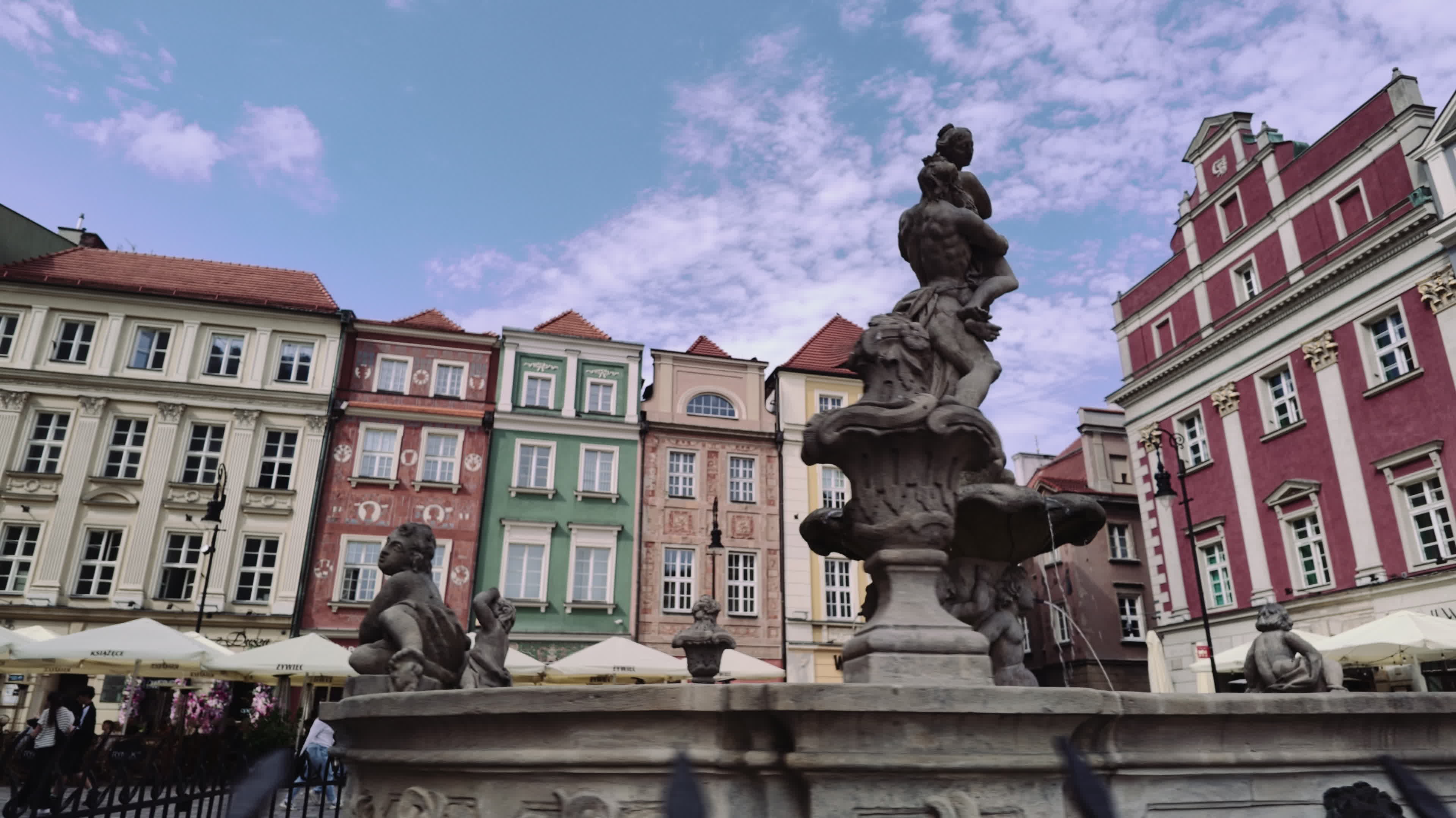 Walk through Poznan Old Town