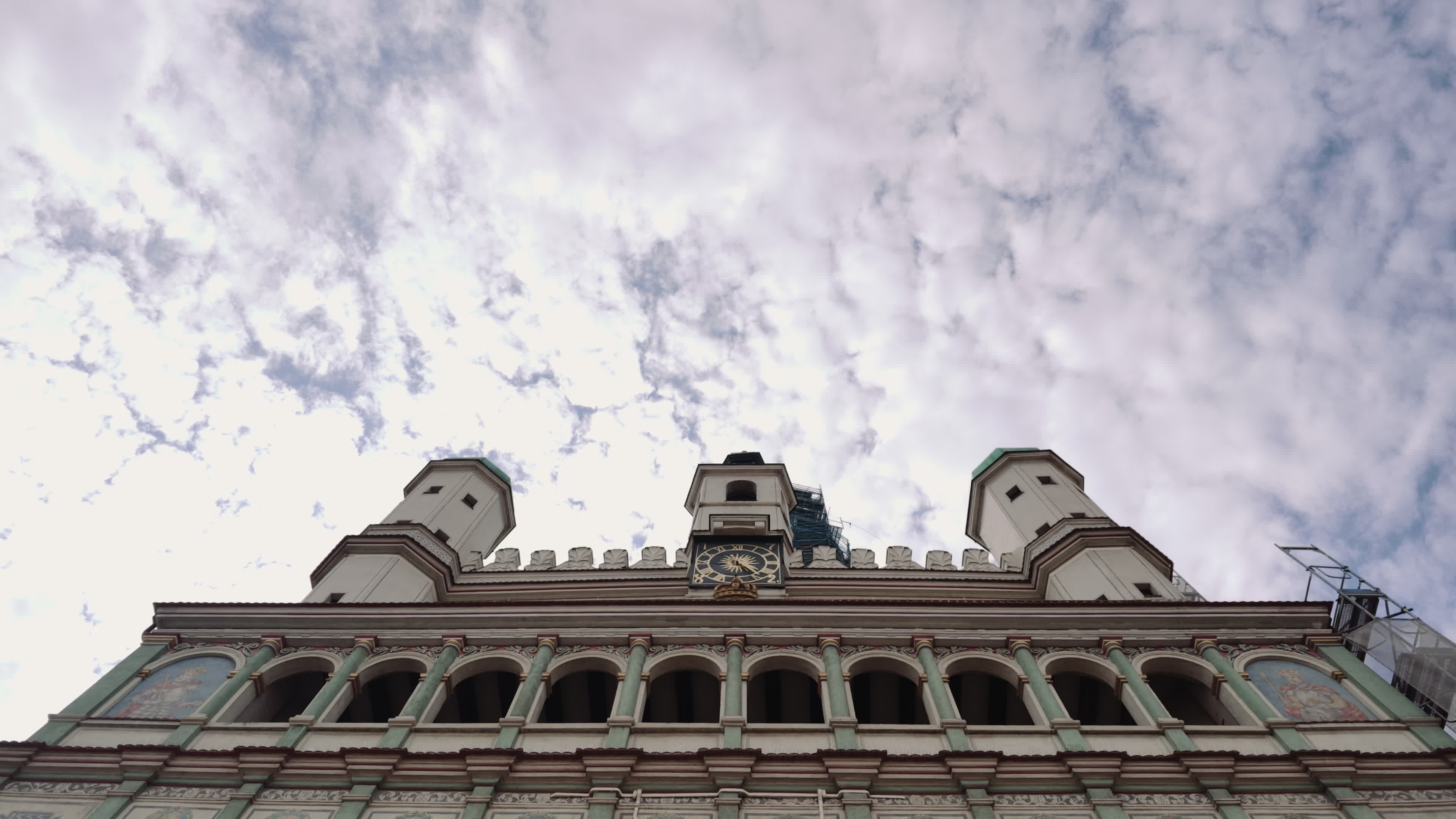 Walk through Poznan Old Town