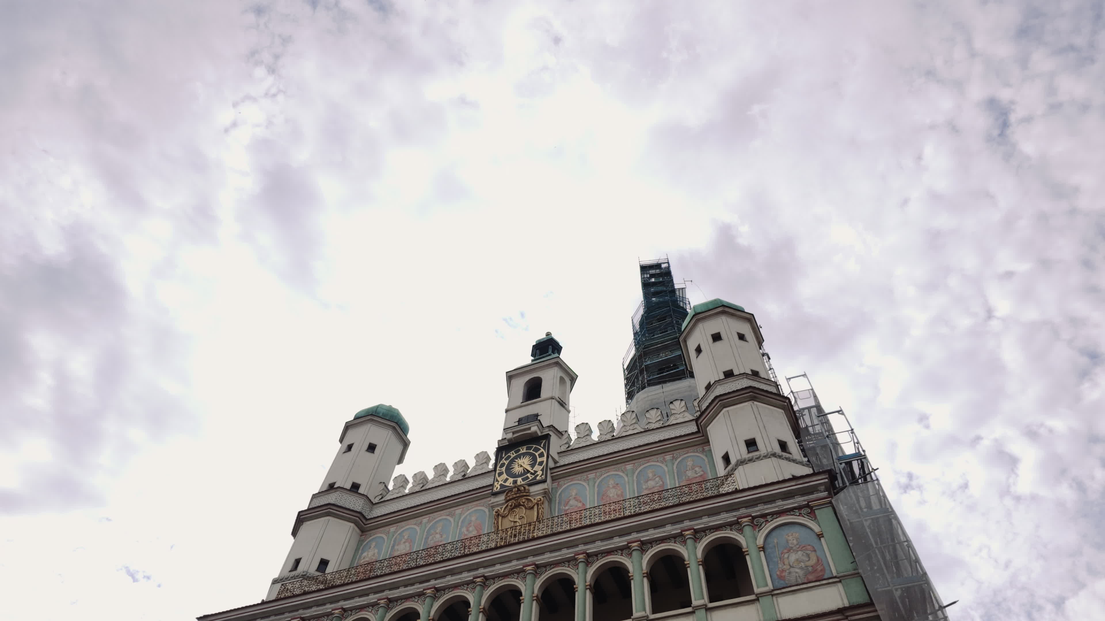 Walk through Poznan Old Town