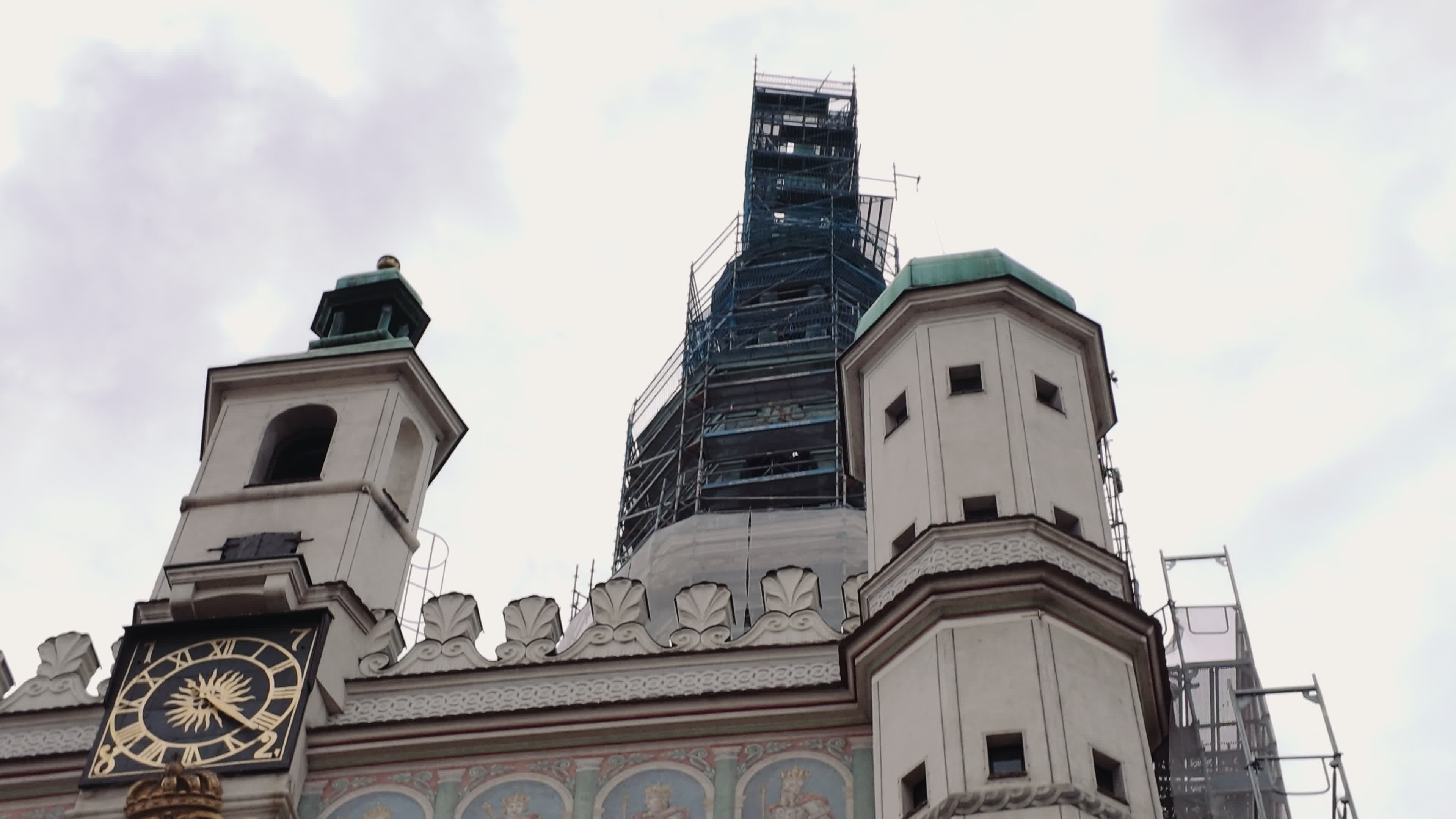 Walk through Poznan Old Town