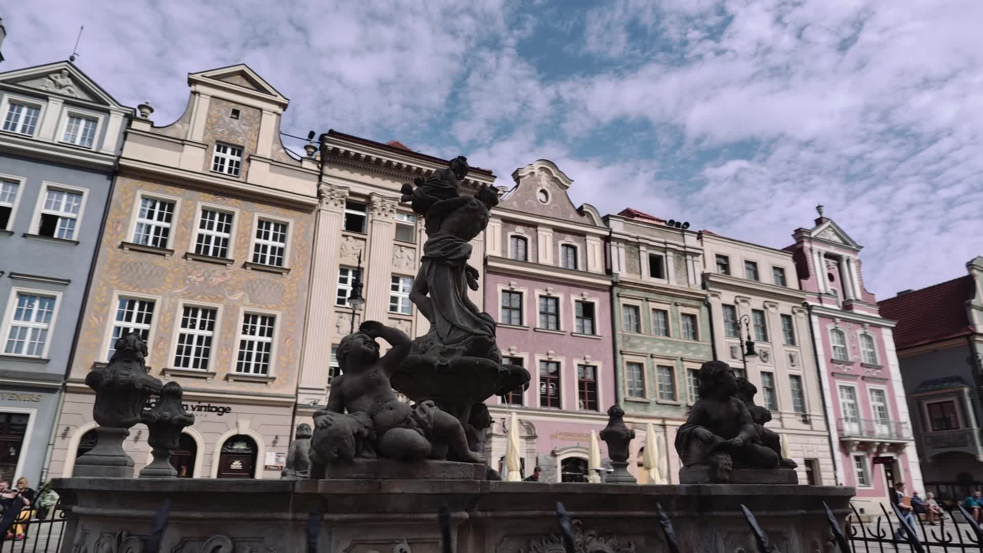 Walk through Poznan Old Town