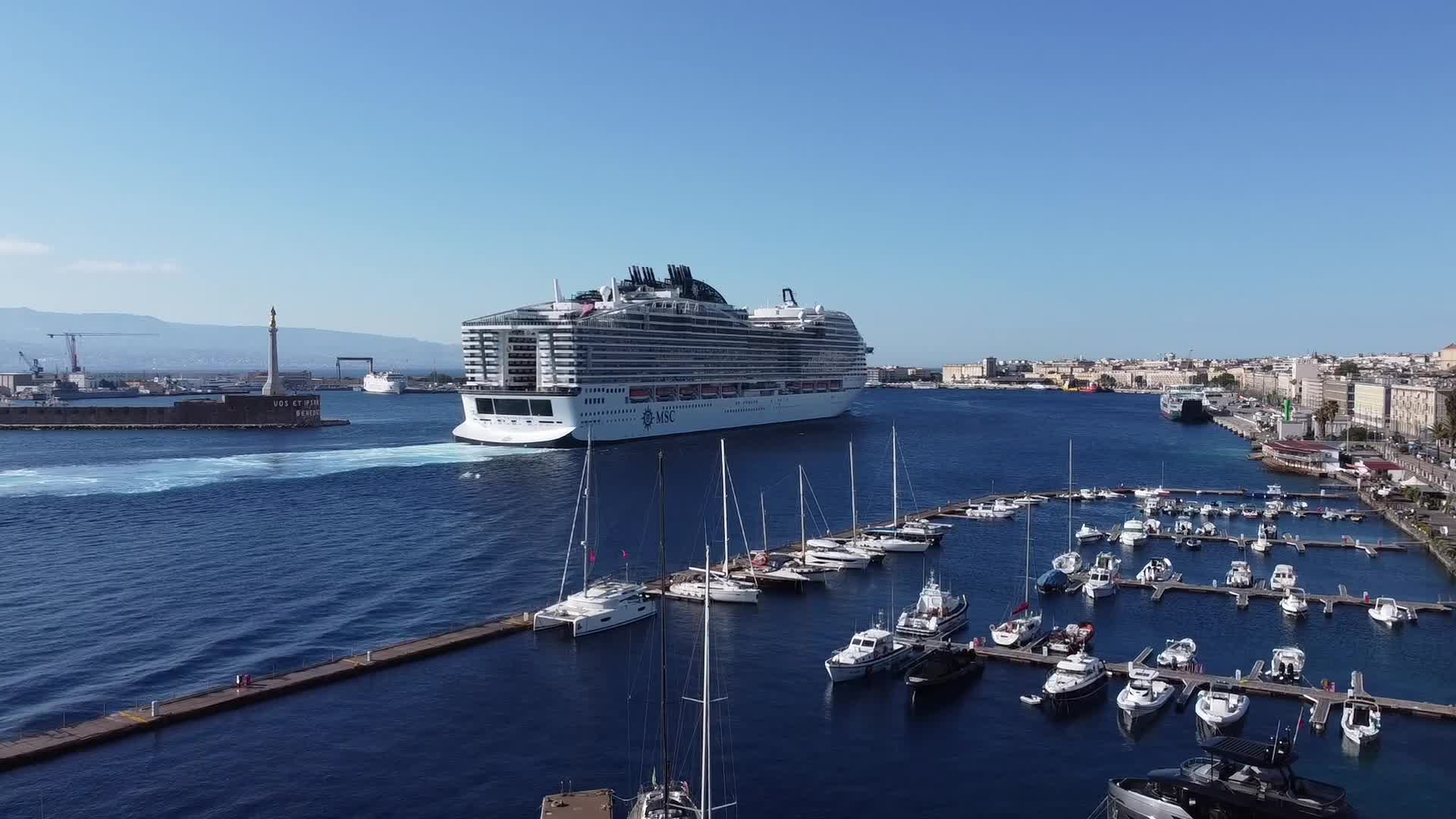 Tourists in Messina - 07/05/2026