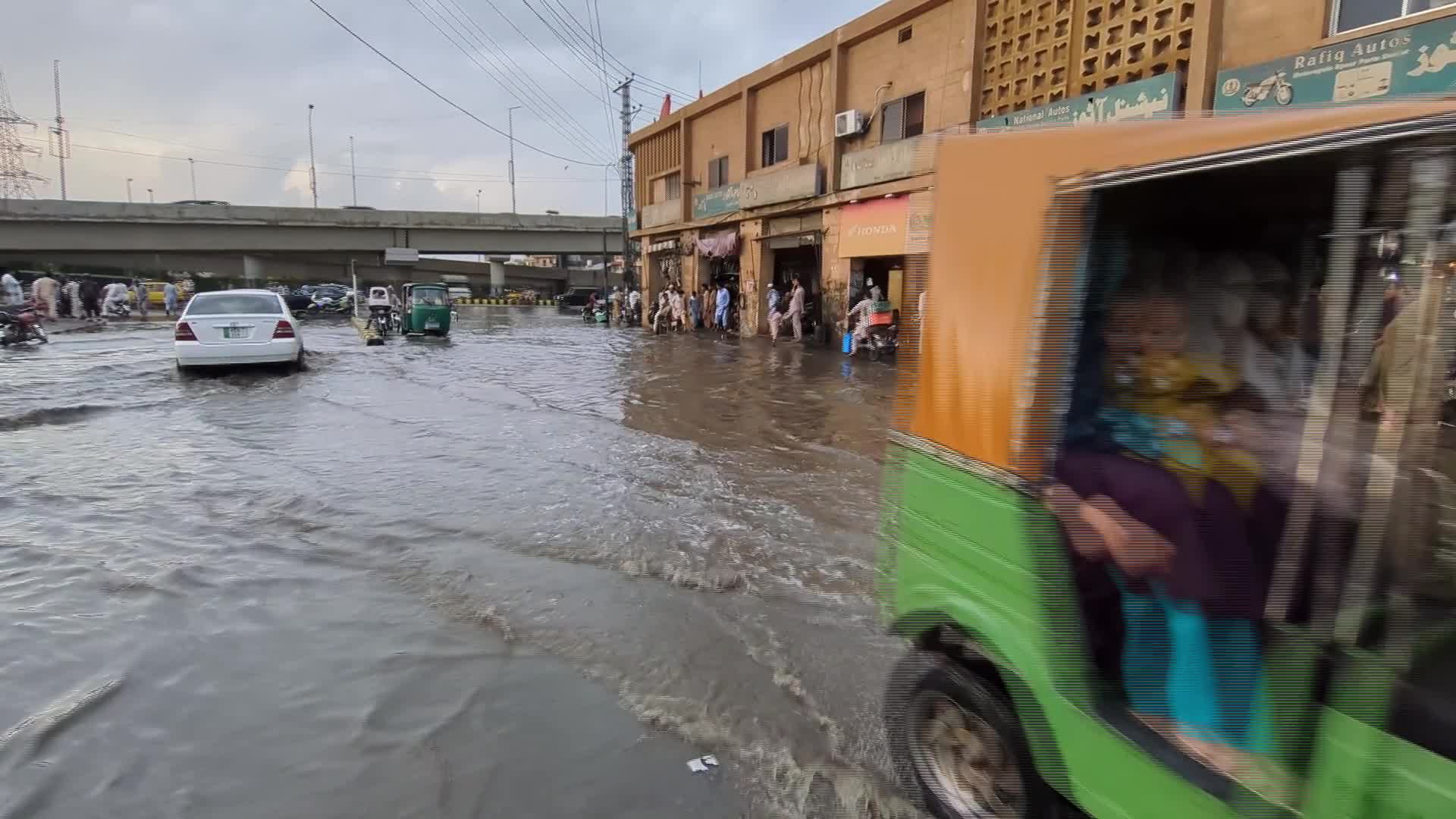 Heavy Rain and Storm Leave Peshawar Streets Waterlogged, Residents Face Major Disruption - 07/06/2024