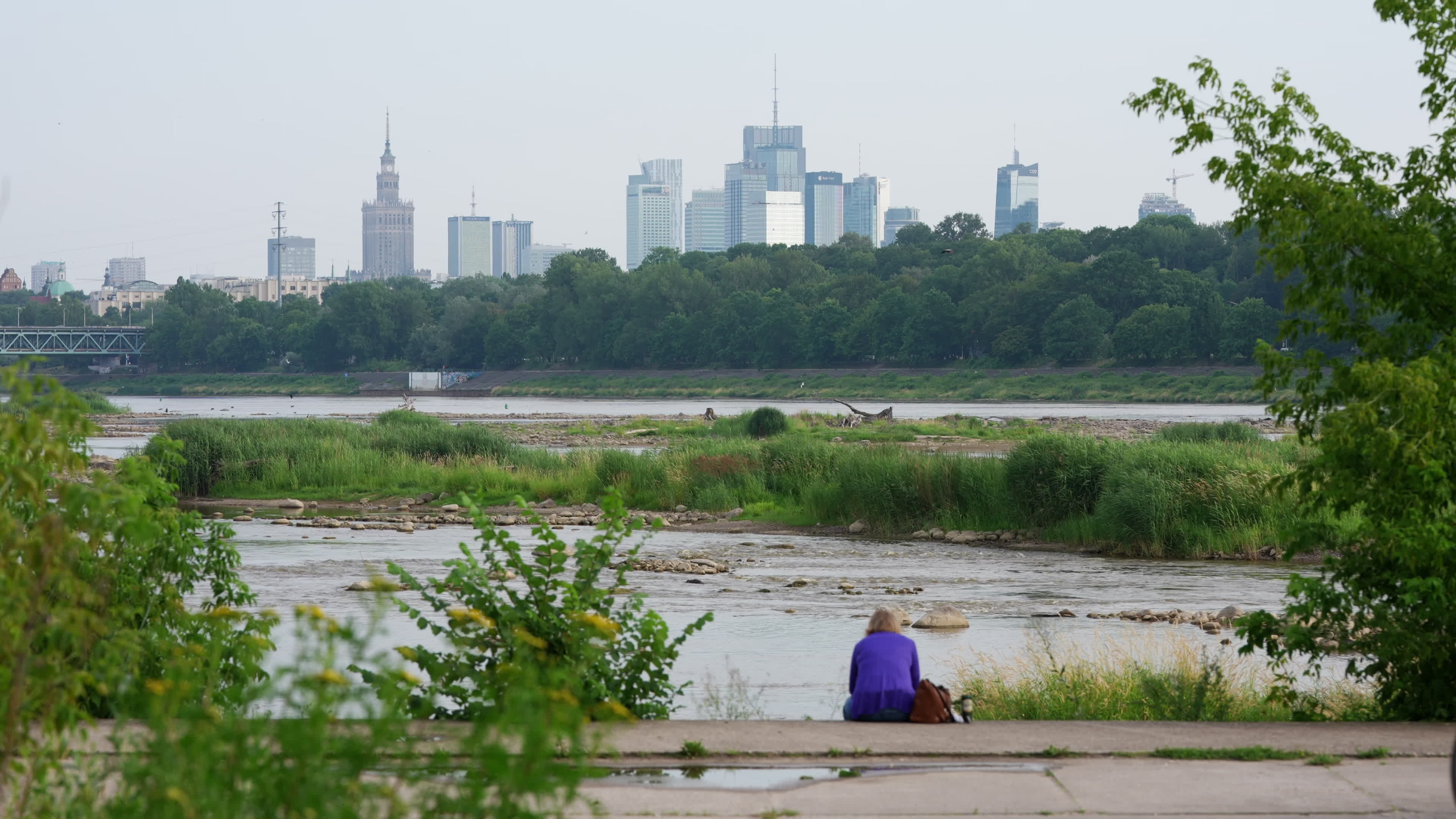 Vistula river reaches record lows due to drought