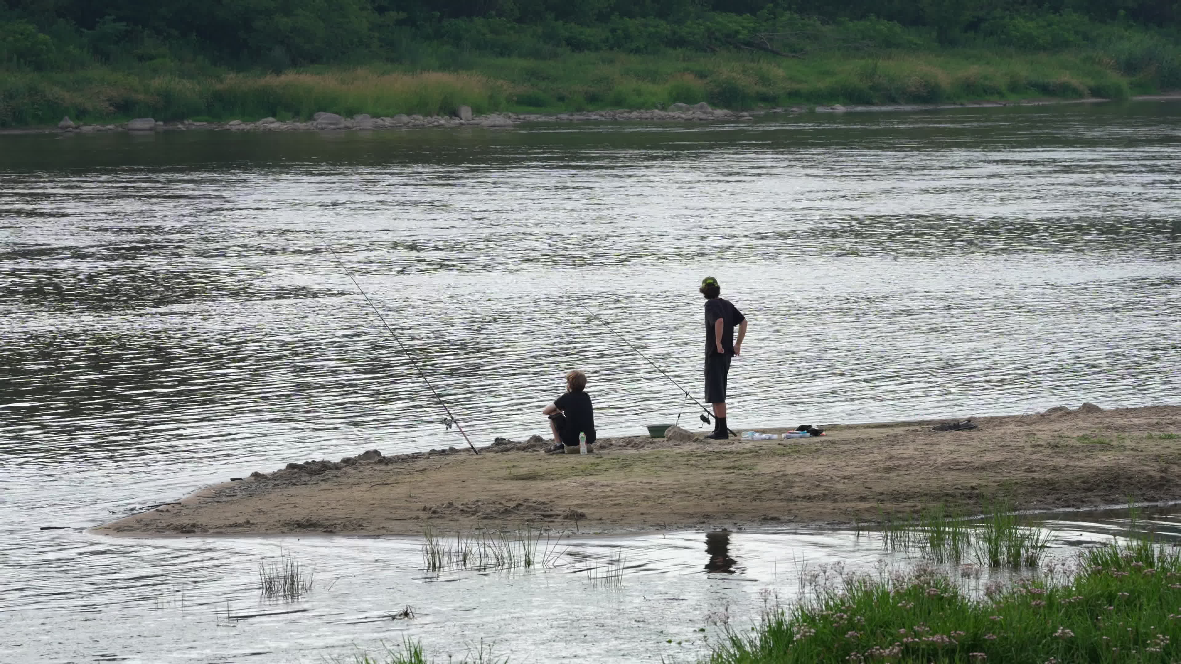 Vistula river reaches record lows due to drought