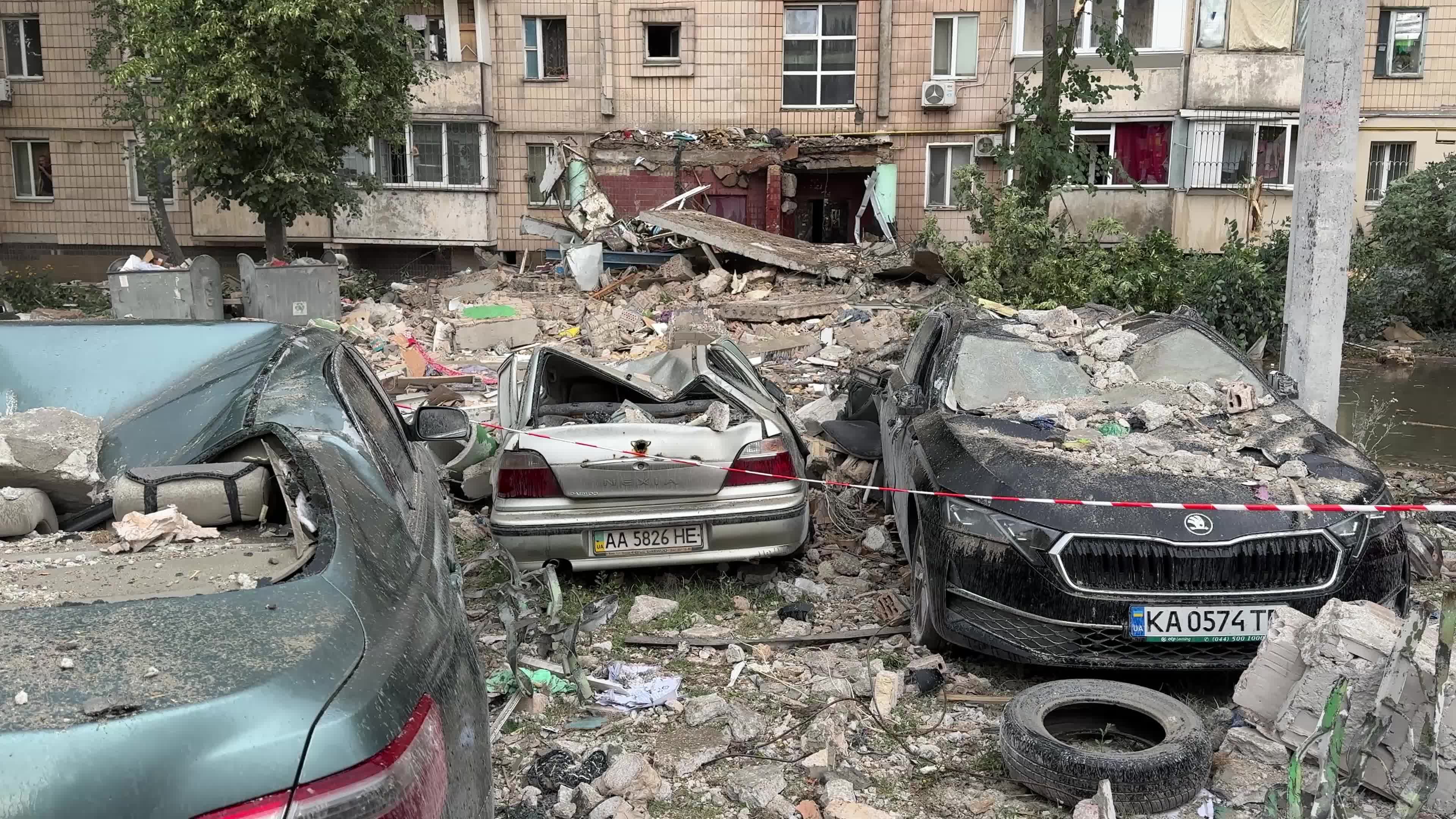 Russia’s massive overnight missile and drone attack in Kyiv, Ukraine