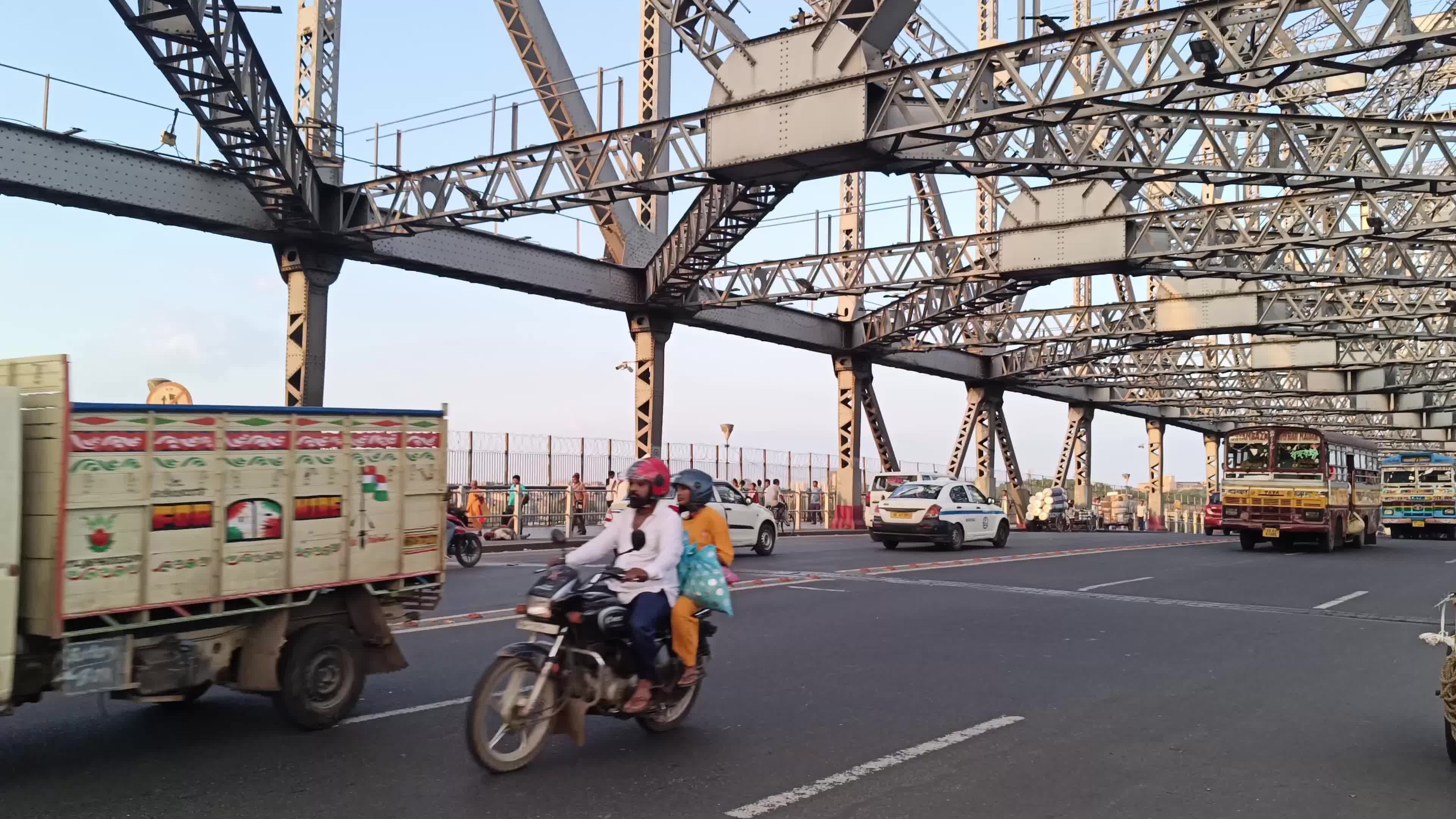Kolkata Iconic Howrah Bridge
