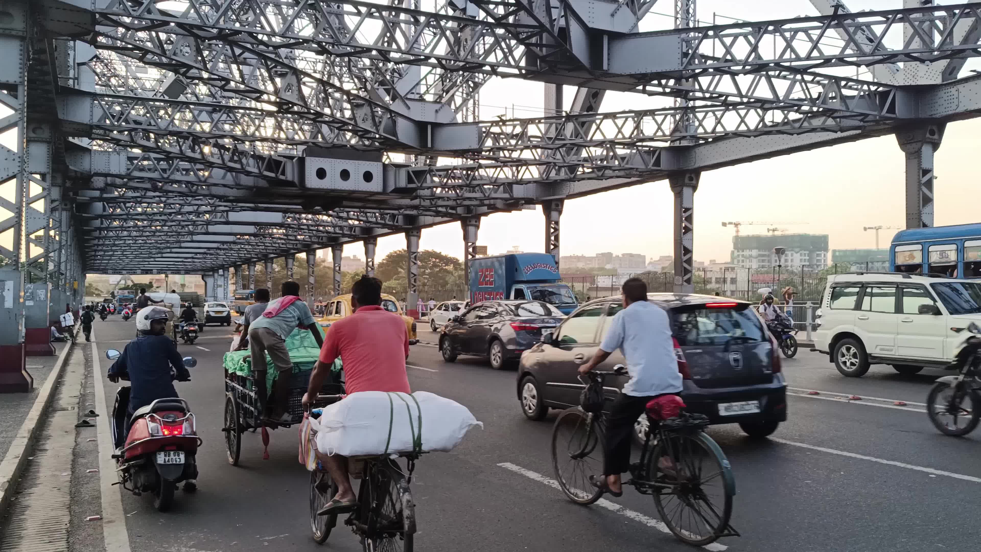 Kolkata Iconic Howrah Bridge