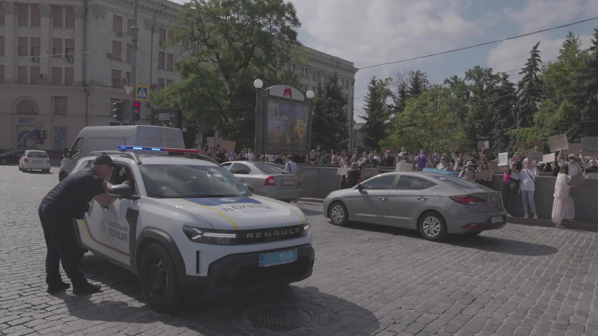 Hundreds protest in Kharkiv against Ukrainian defense minister dismissal