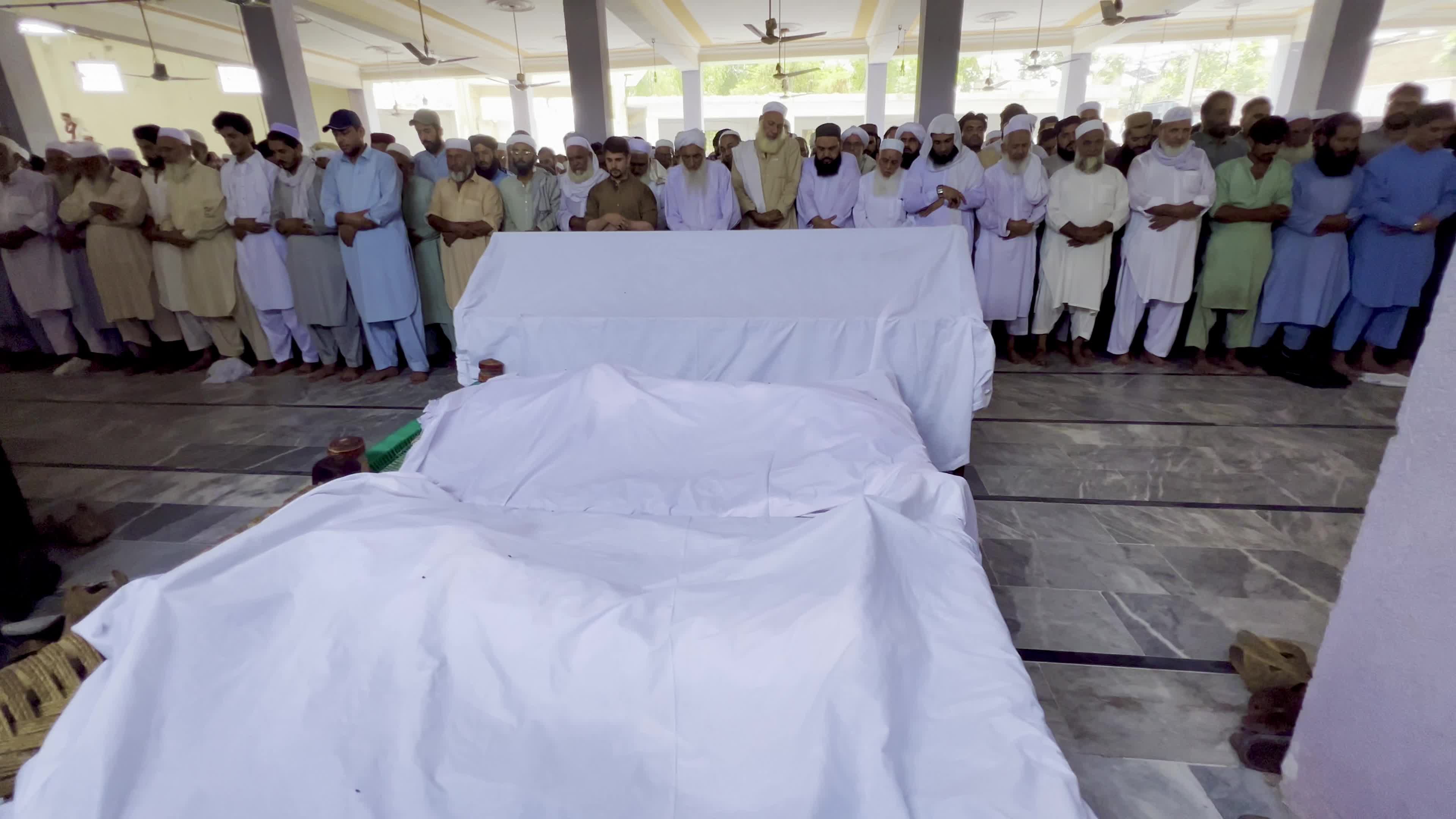 Six Family Members Killed in Peshawar House Fire