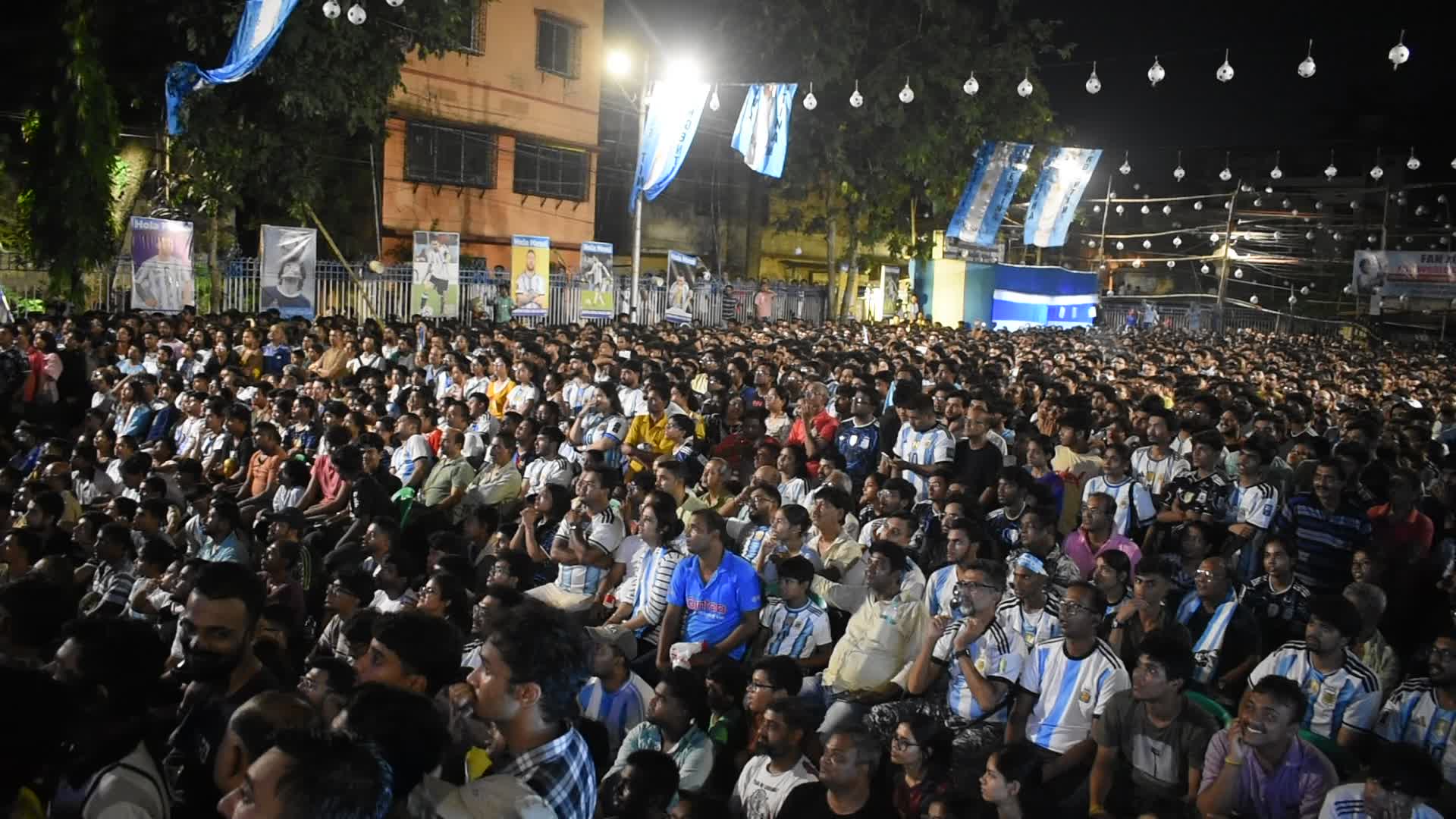 Fans Watch Fifa World Cup Final In Kolkata.