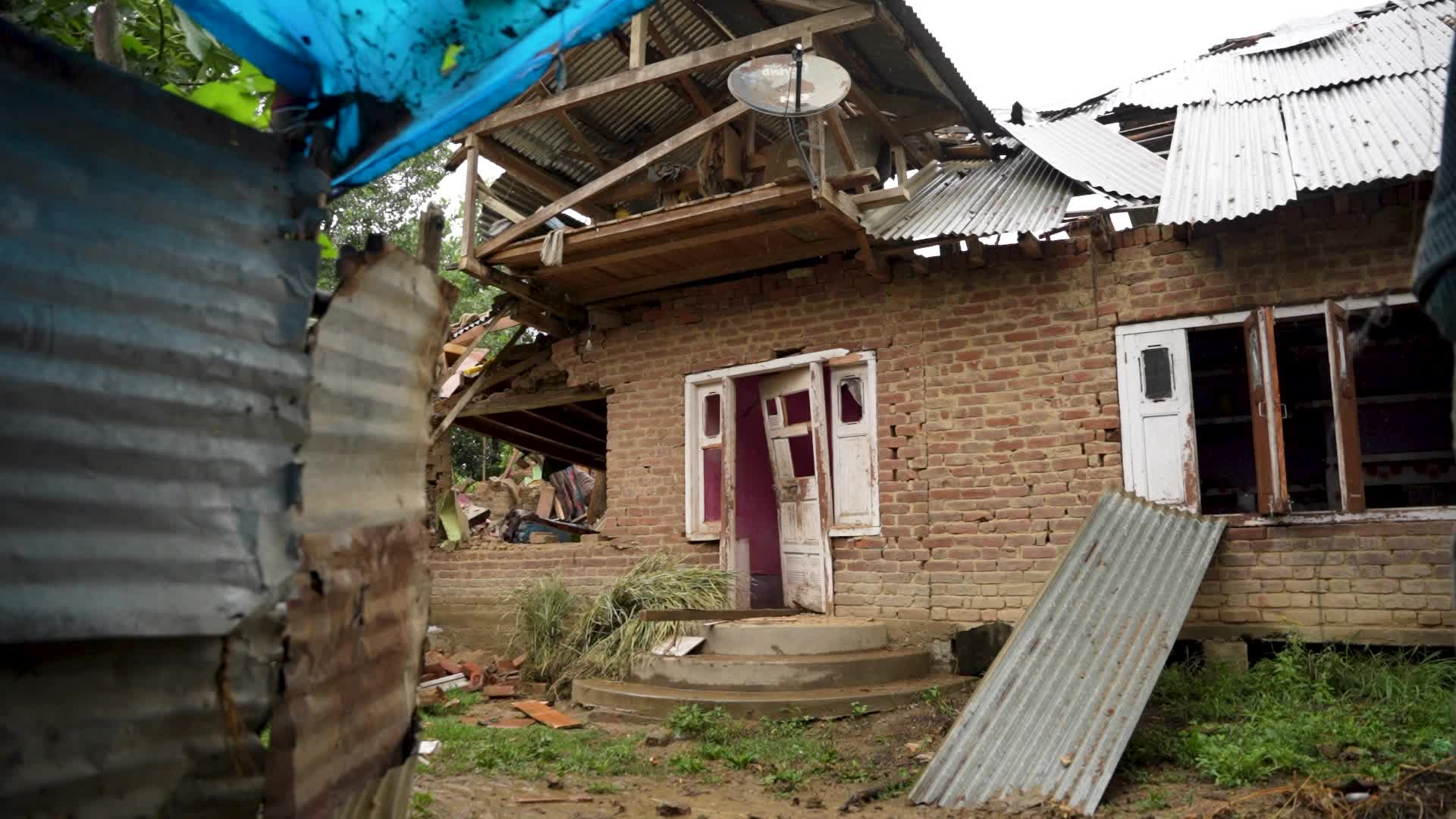 Homes of Two Alleged LeT Militants Demolished in Kashmir After Anantnag Attack.