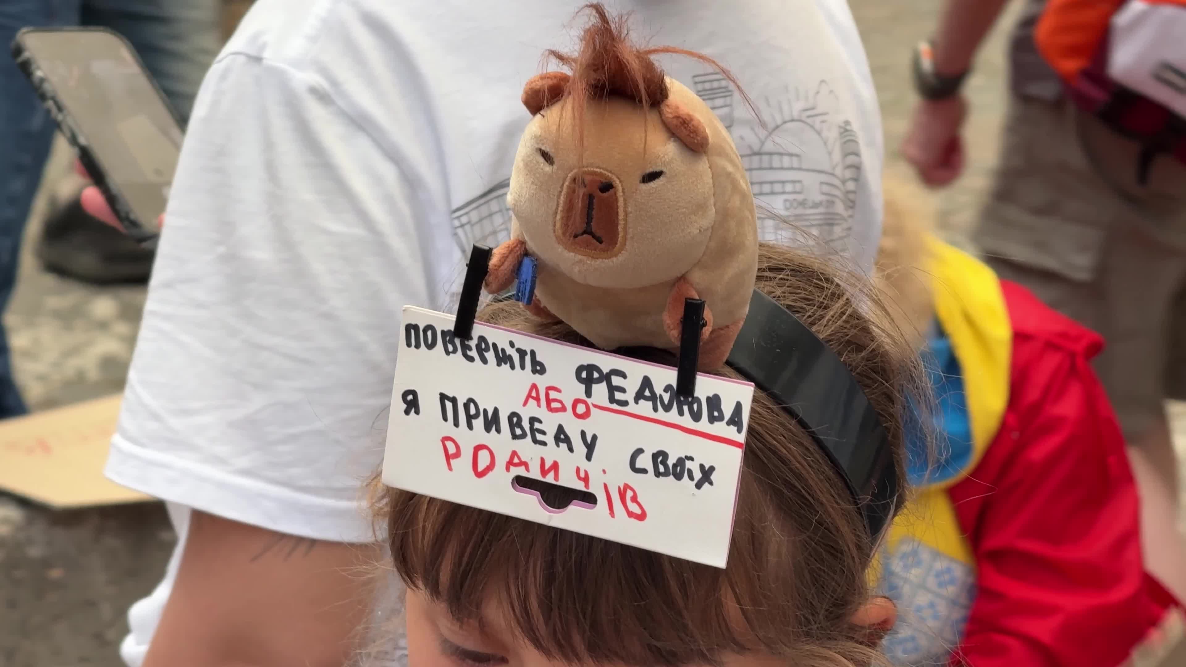 Ukrainians protest against dismissal of Defence Minister Mykhailo Fedorov