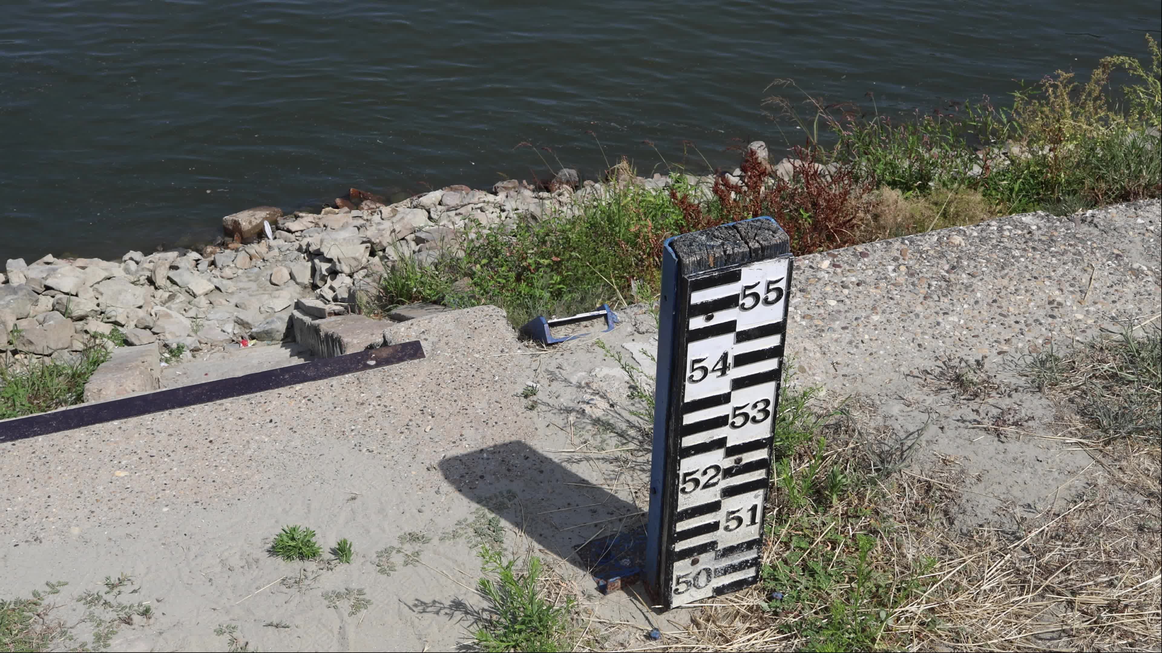 Water Level Gauge