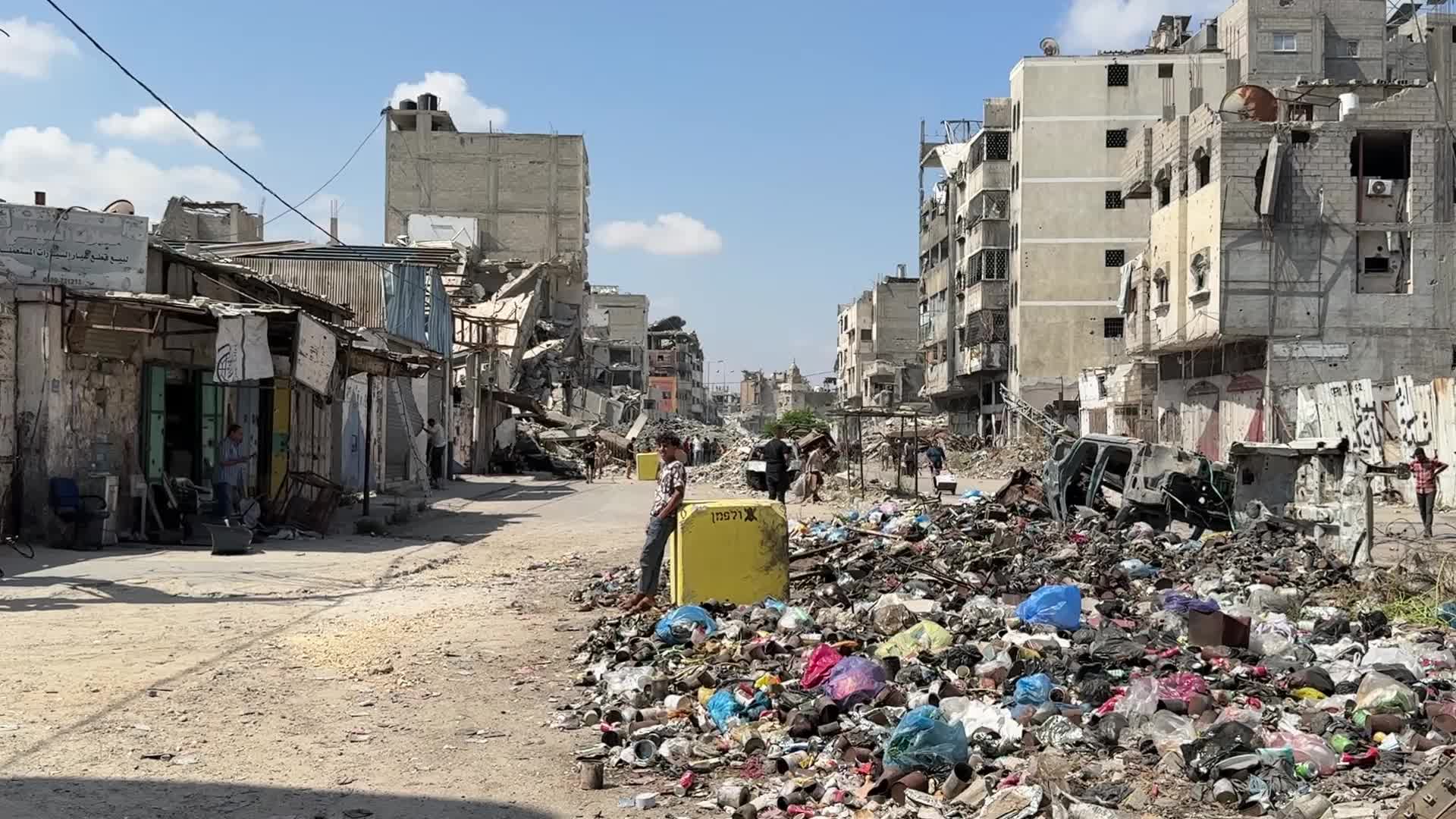 Israel continues its attacks on Gaza despite ceasefire