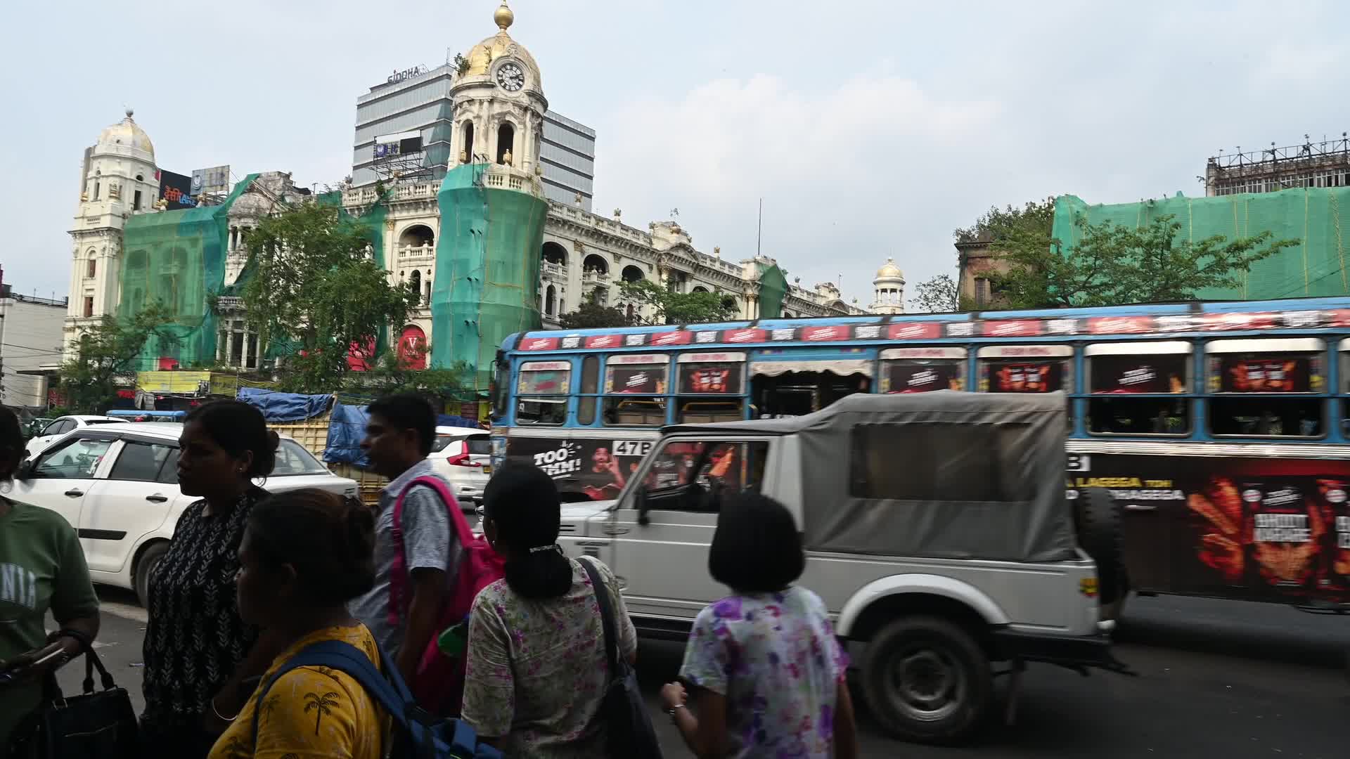 Population in India and Motor vehicles -  Major urban areas