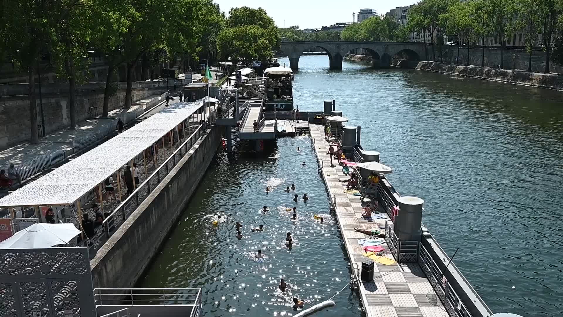 Paris Seine river swimming
