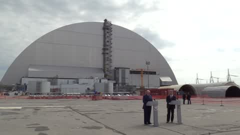 Ukrainian and Belarussian Presidents in Chernobyl