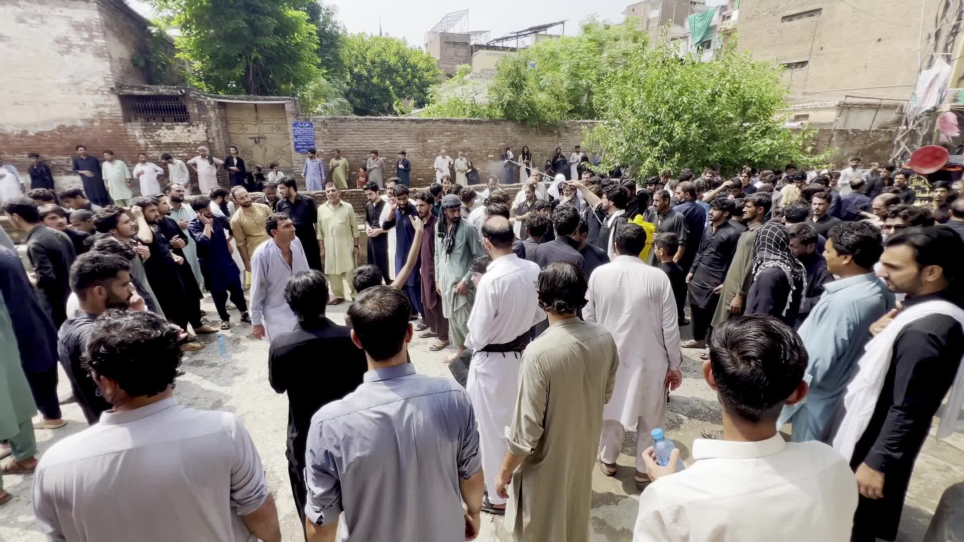 Shiite Muslims Observe Chehlum Procession in Peshawar