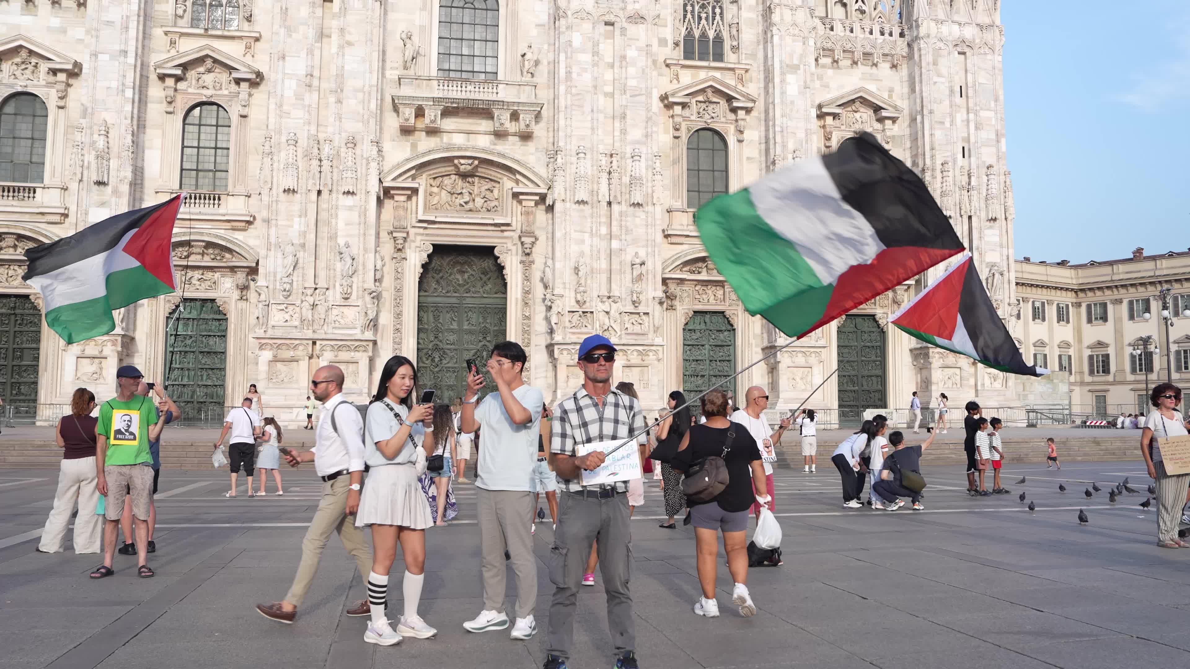 Pro-Palestine Rally in Front of Milan Cathedral (Duomo di Milano)