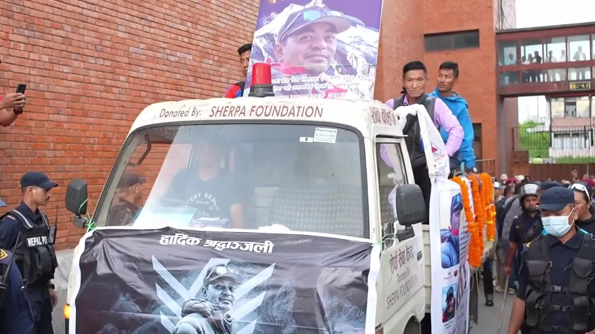 Body of Mountaineer Pur Bahadur Gurung Brought to Kathmandu.