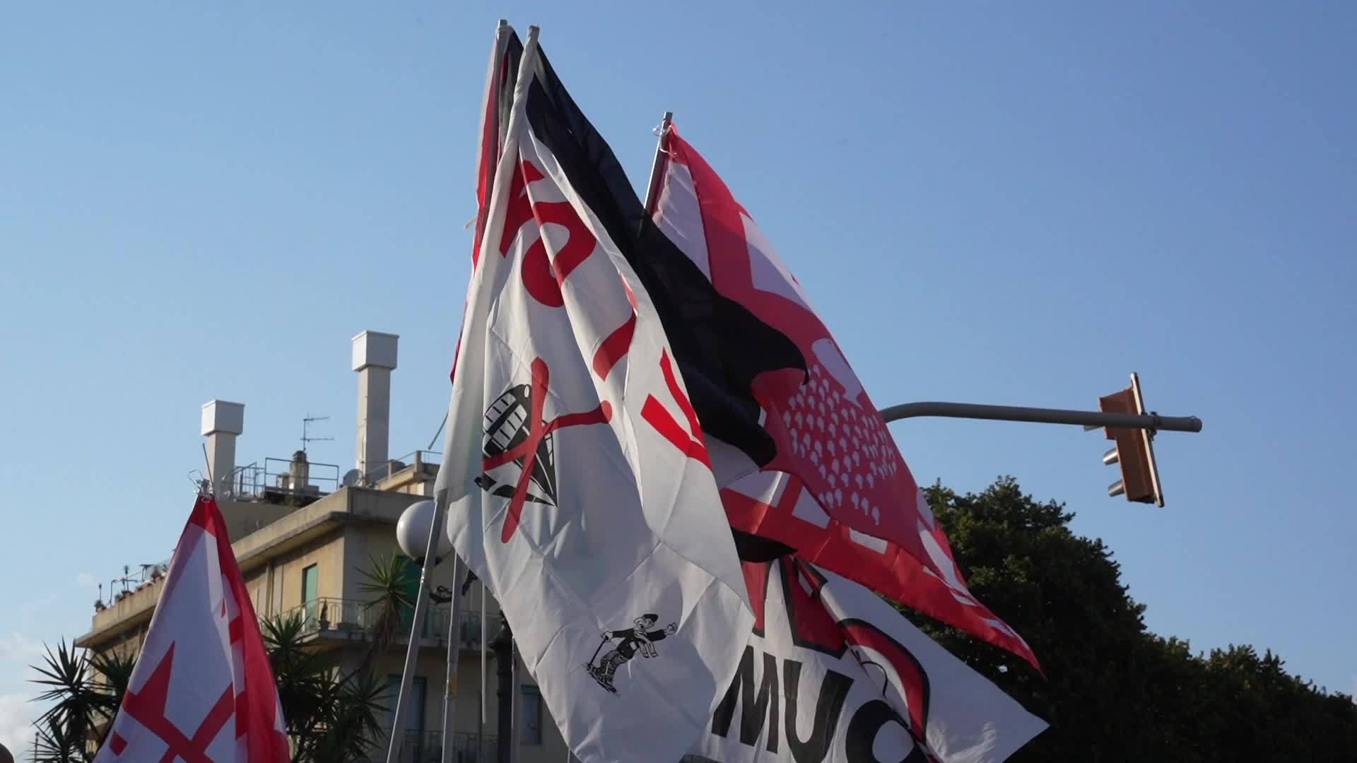 Demonstration against the construction of the "Bridge over the Strait of Messina."