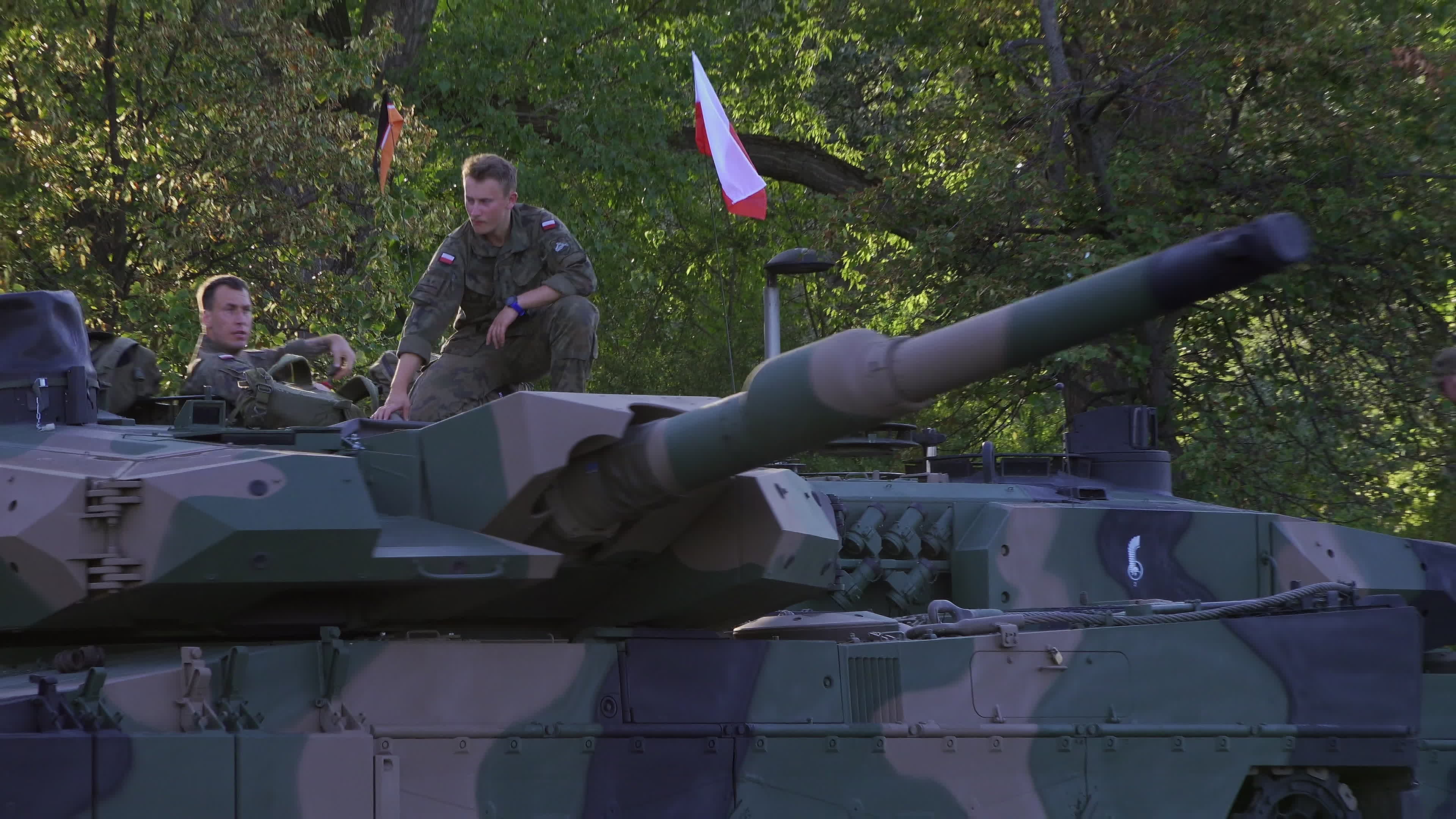 Polish Army Tanks Arrive in Warsaw Ahead of Armed Forces Day Parade Rehearsal