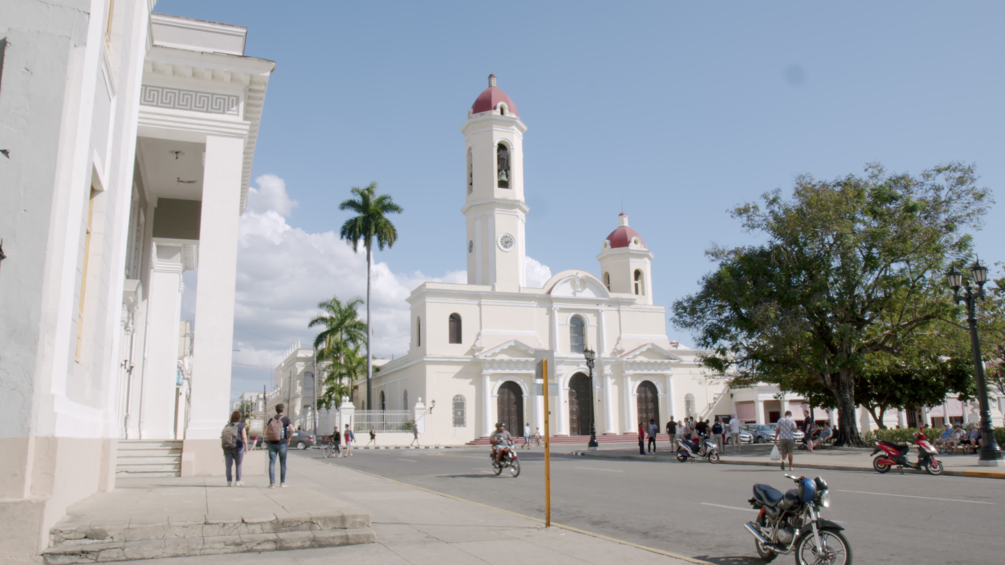 Daily Life In Cinfuegos