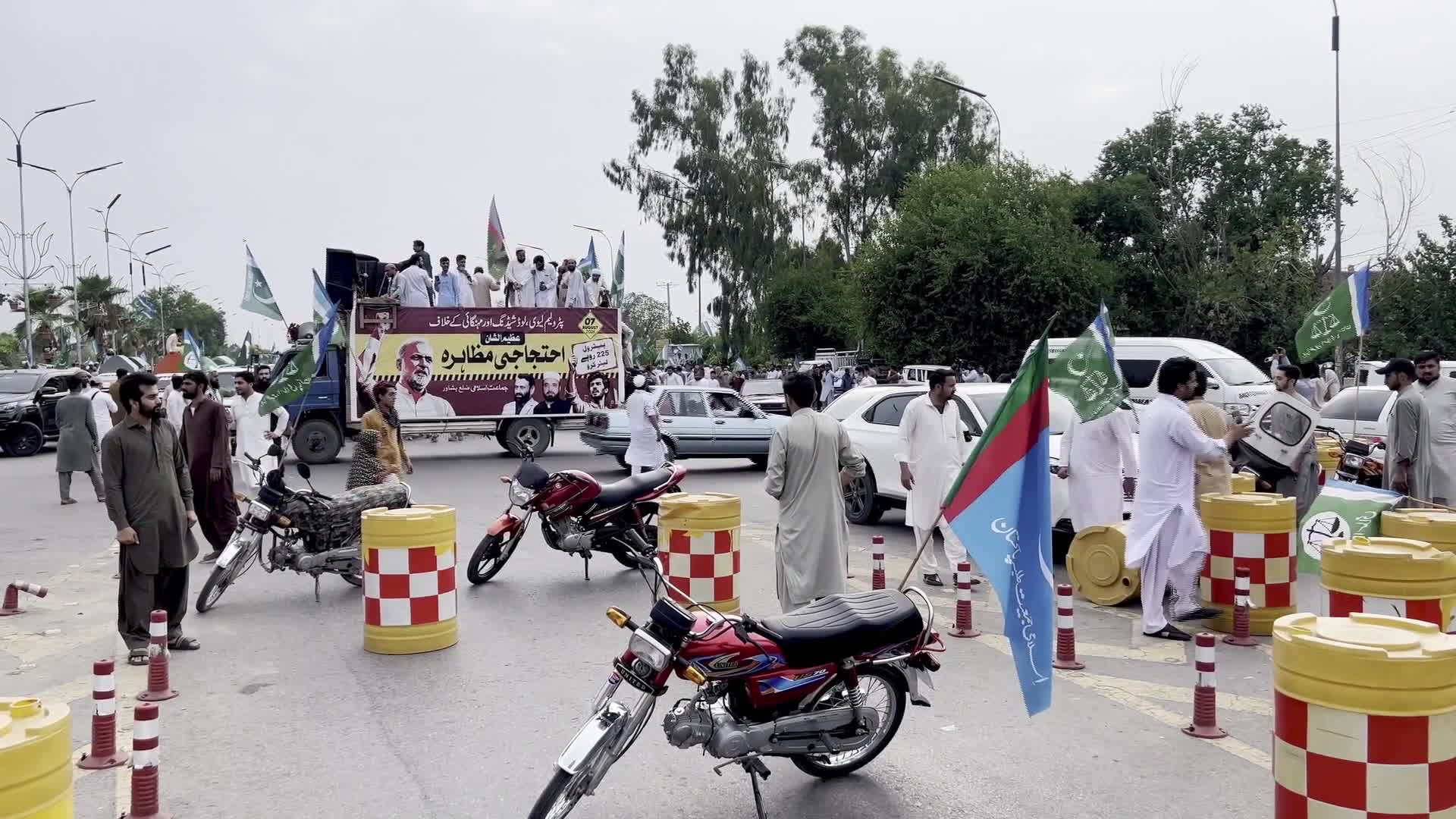 Islamic political party JI protest against fuel price hike in Peshawar - 08/07/2026