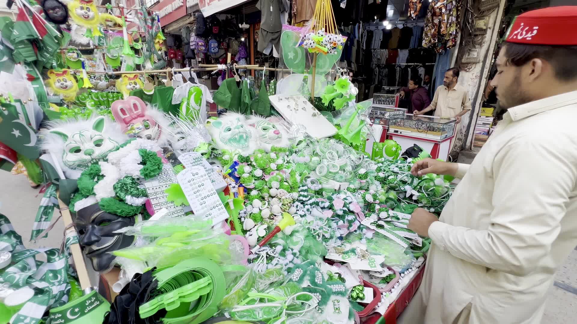 Independence Day preparations in Peshawar