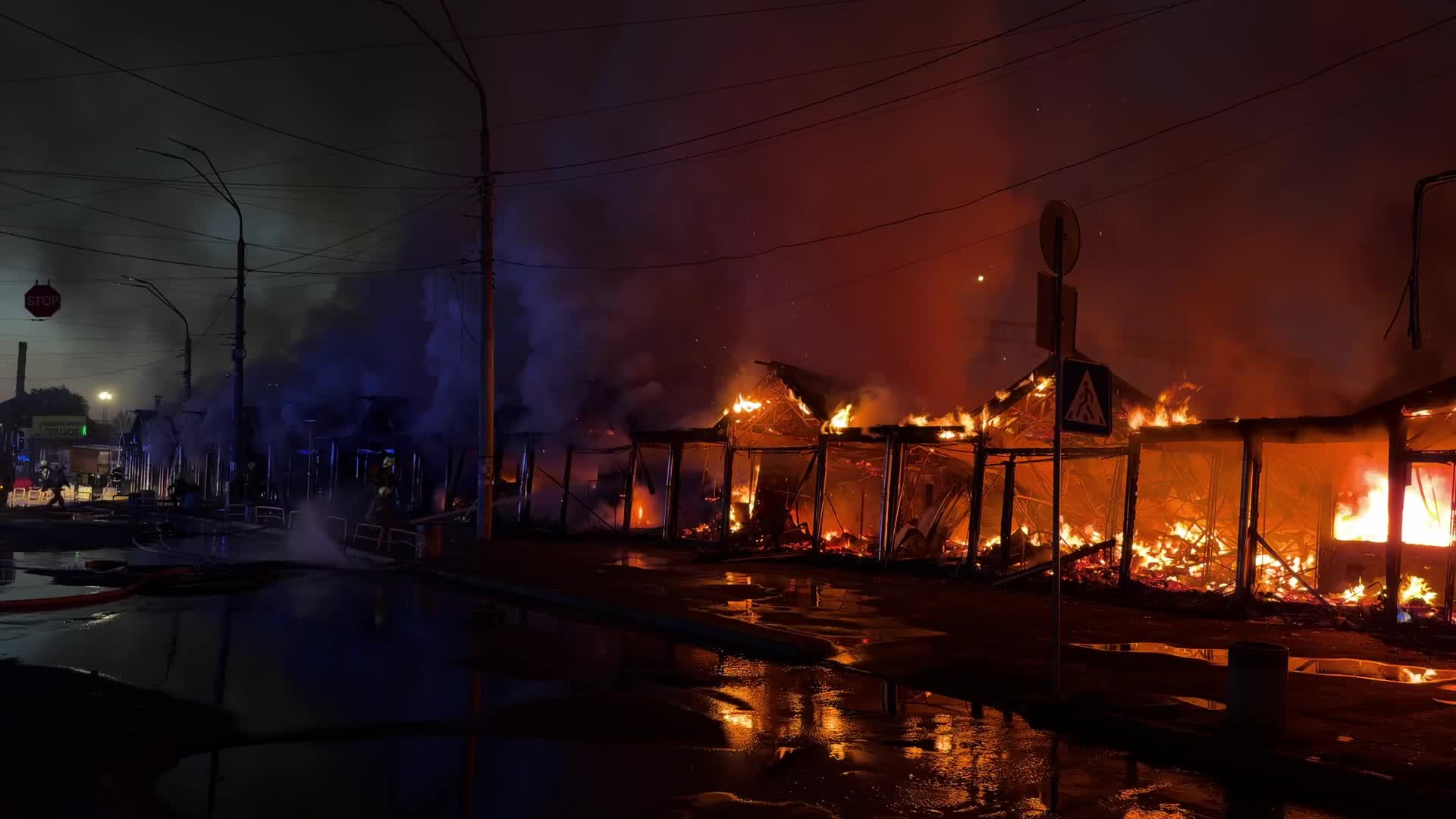 As a result of the Russian attack, Ukraine’s largest book market was destroyed by fire in Kyiv.