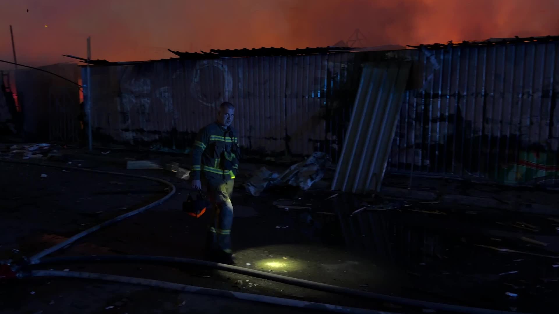 As a result of the Russian attack, Ukraine’s largest book market was destroyed by fire in Kyiv.