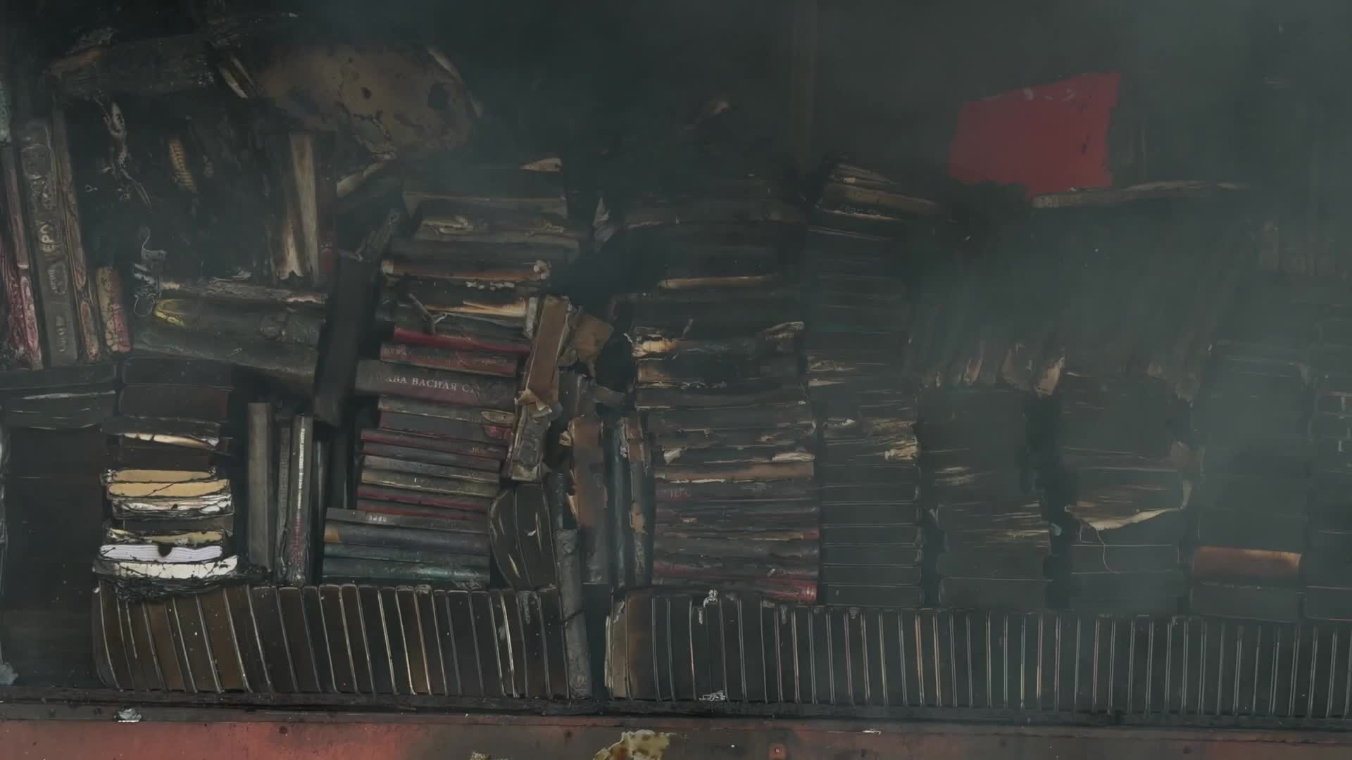 As a result of the Russian attack, Ukraine’s largest book market was destroyed by fire in Kyiv.
