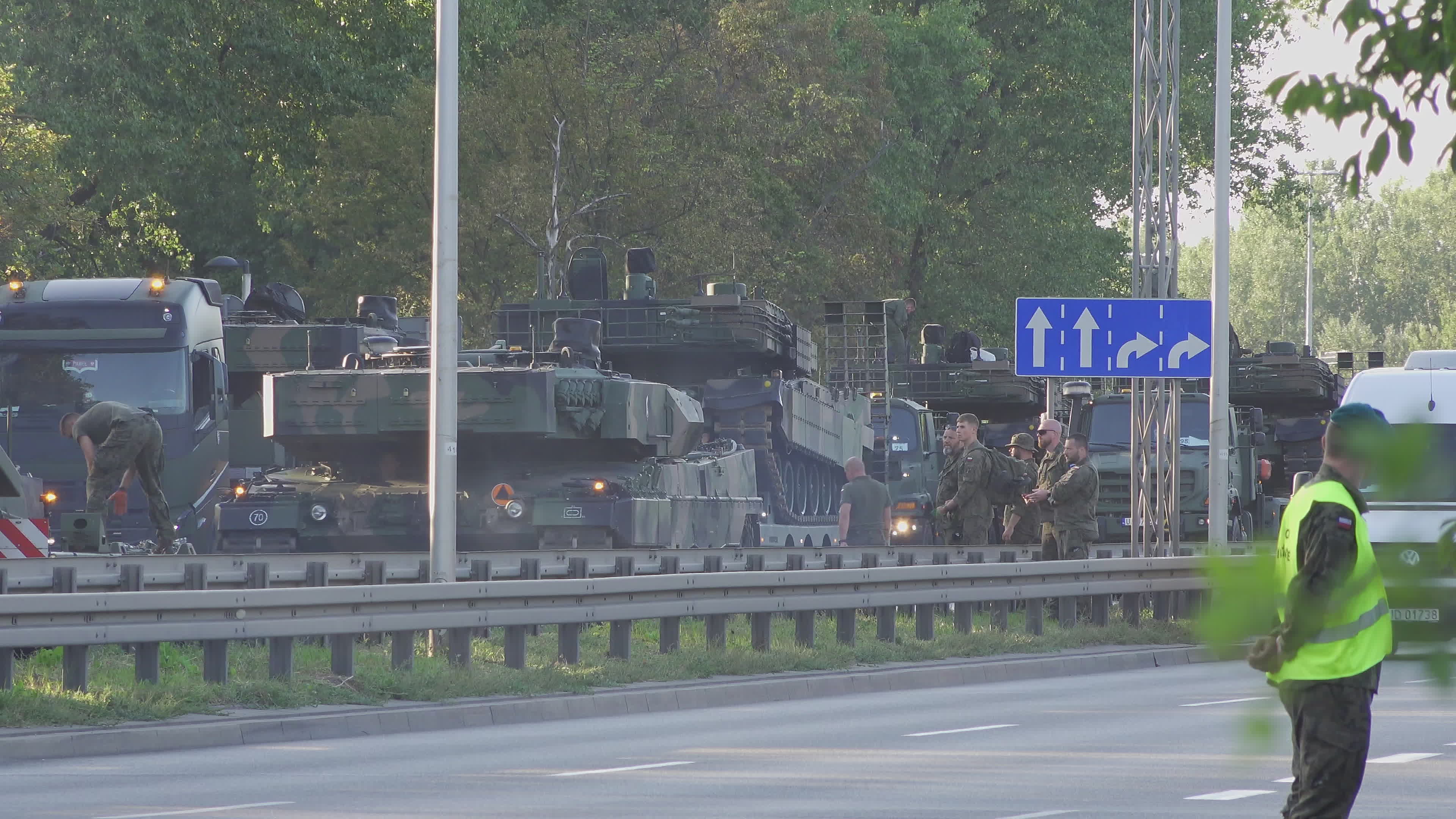 Polish Army Tanks Arrive in Warsaw Ahead of Armed Forces Day Parade Rehearsal