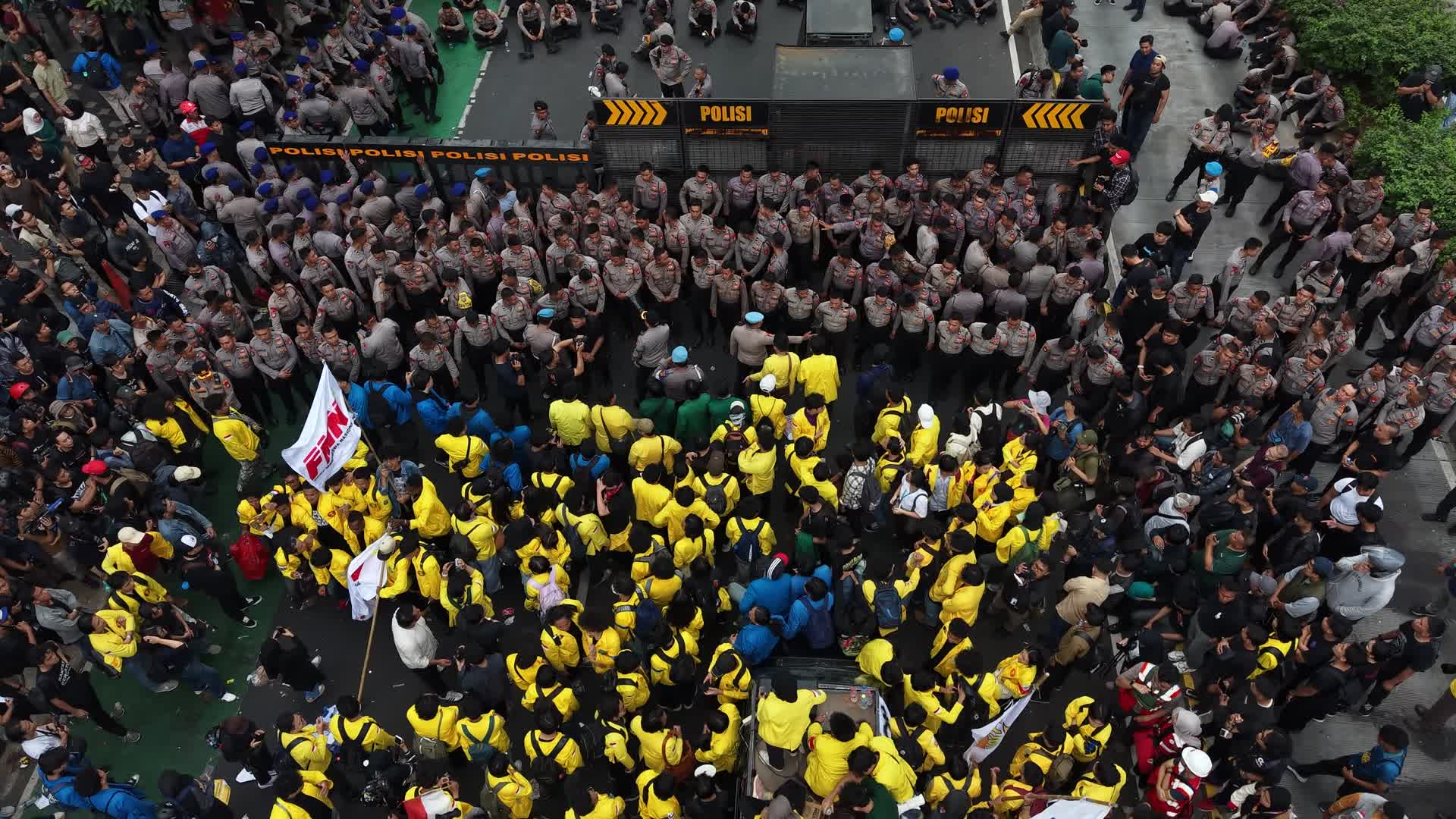 Students Demand Accountability for Prabowo Administration