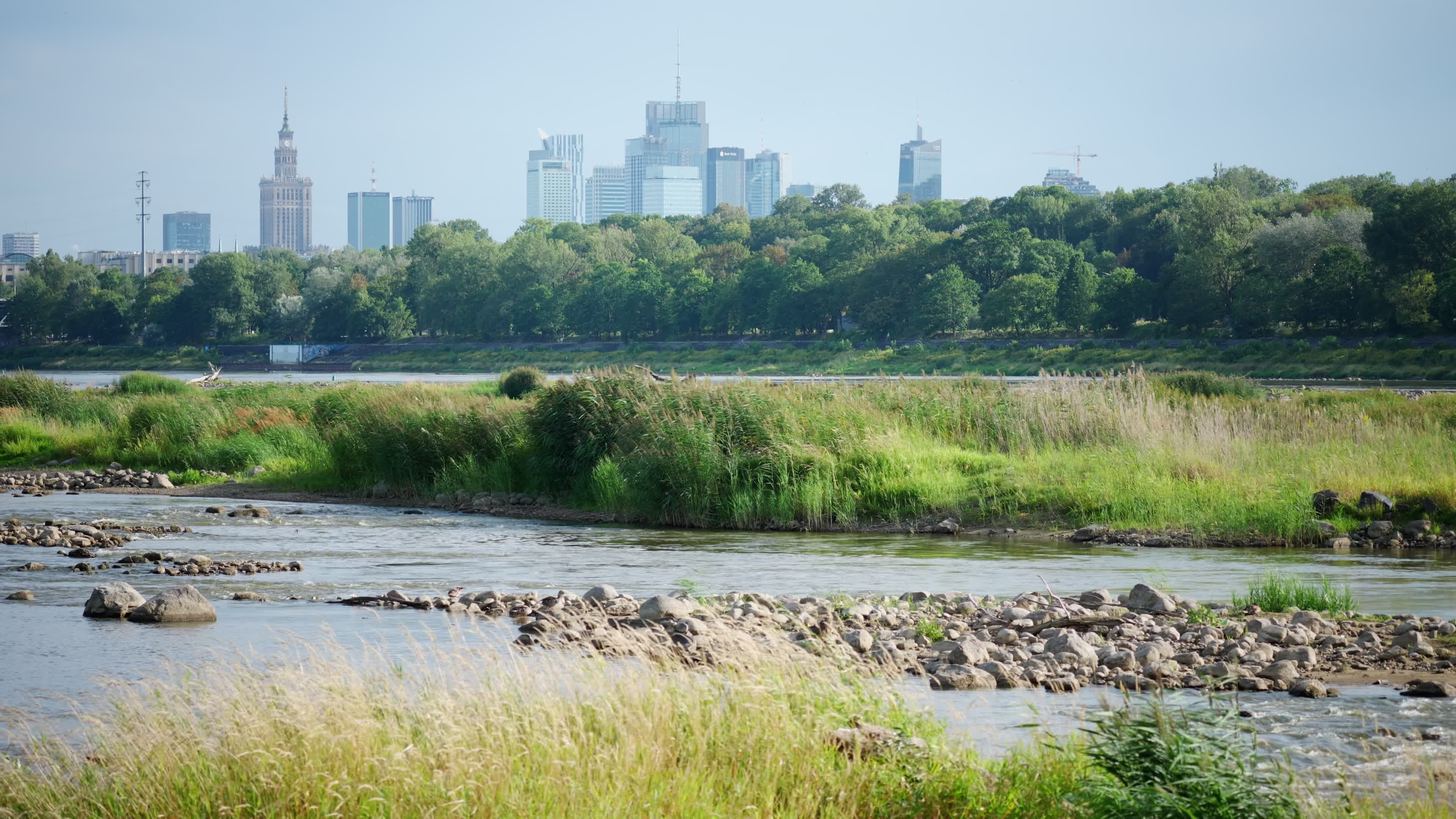 Vistula river remains at critically low levels as hydrological drought continues