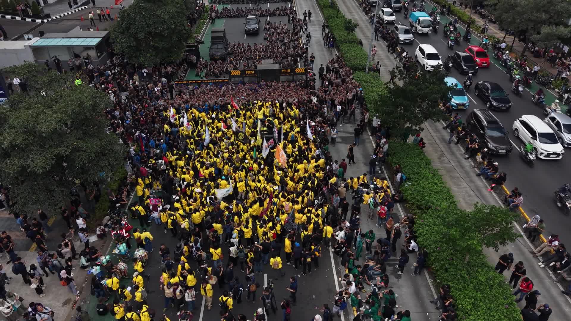 Students Demand Accountability for Prabowo Administration - 08/18/2026