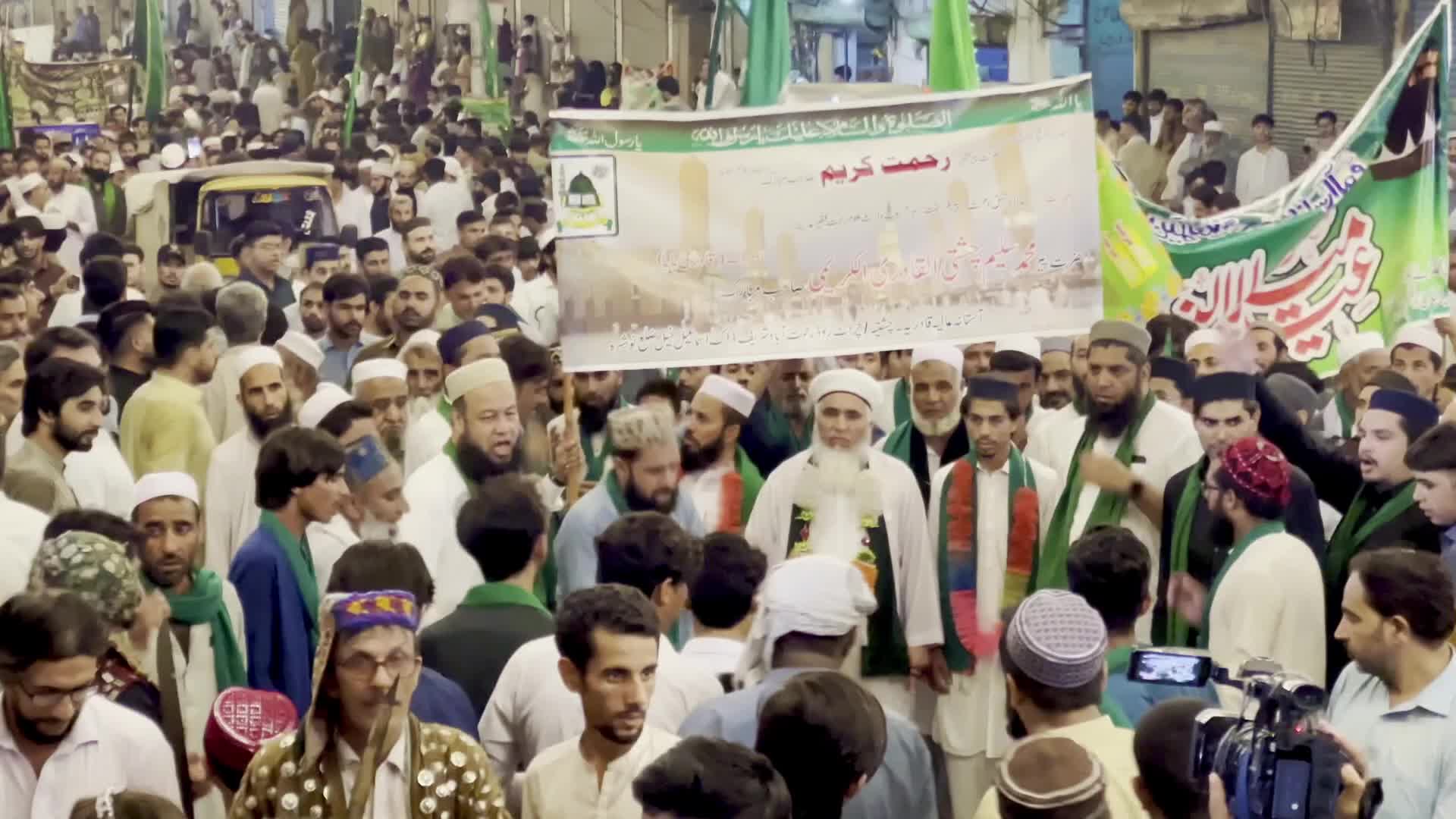 Eid Milad-un-Nabi Procession Held in Peshawar