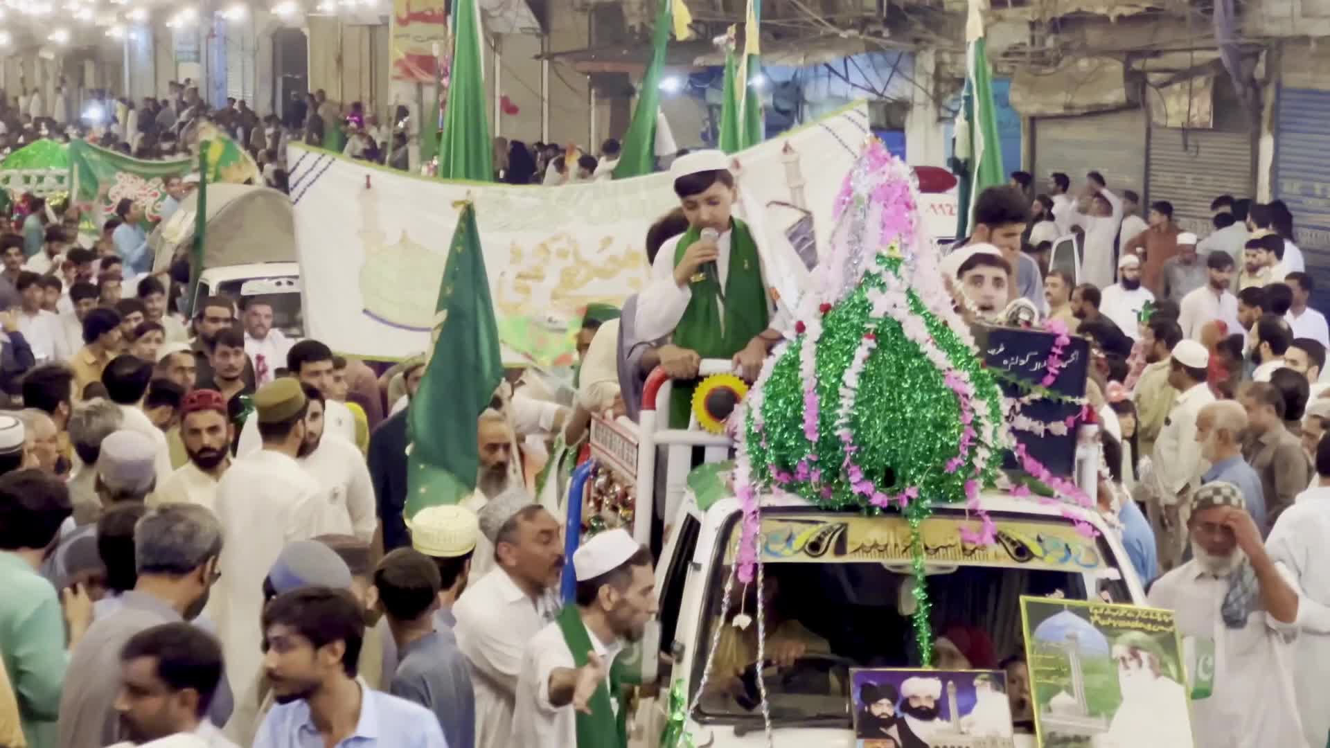 Eid Milad-un-Nabi Procession Held in Peshawar