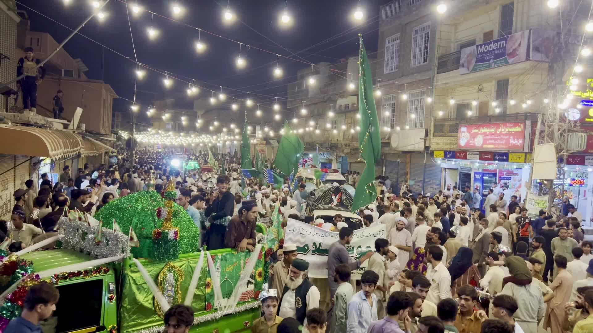 Eid Milad-un-Nabi Procession Held in Peshawar