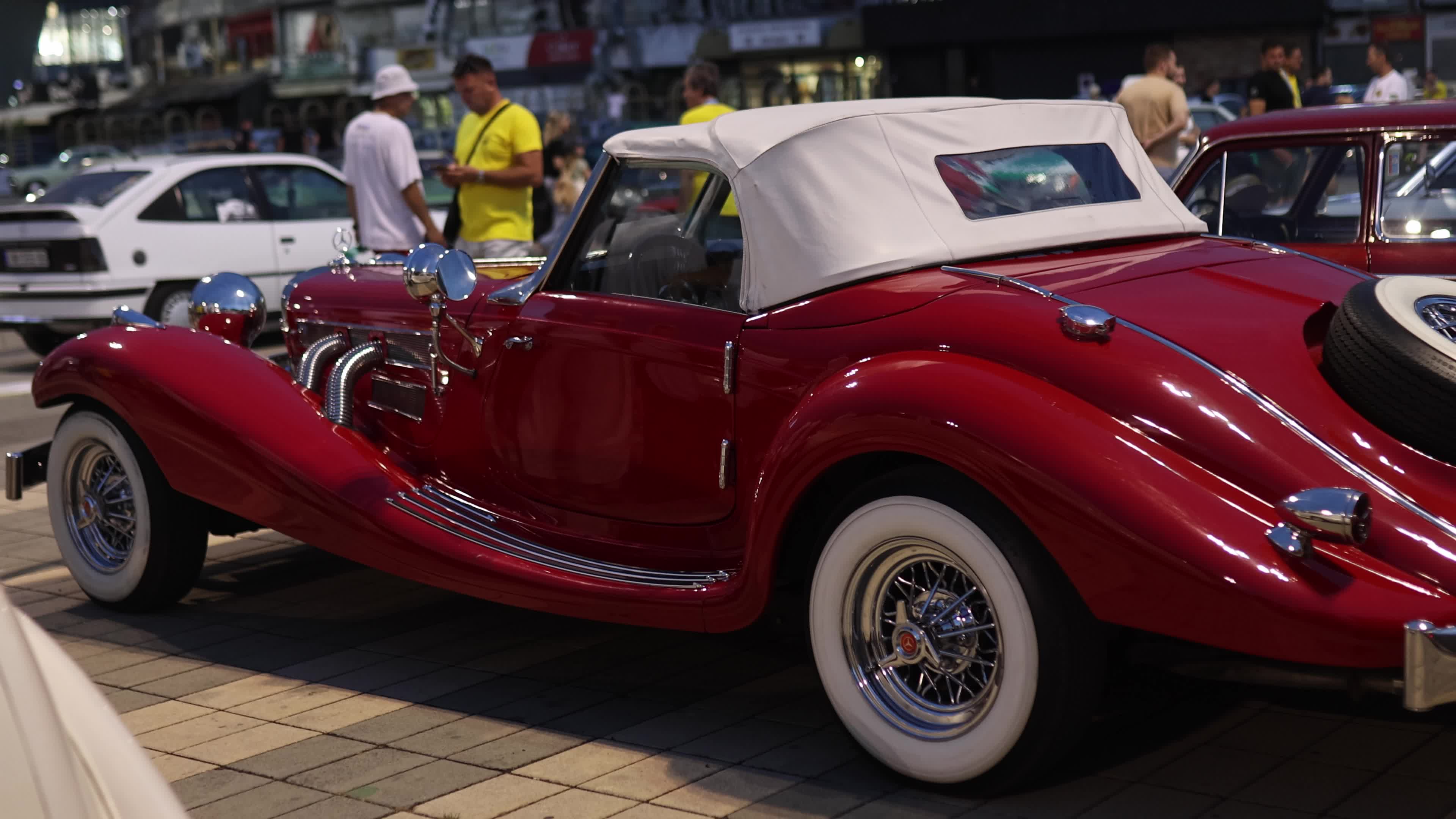 Mercedes-Benz 540 in Novi Sad, Serbia