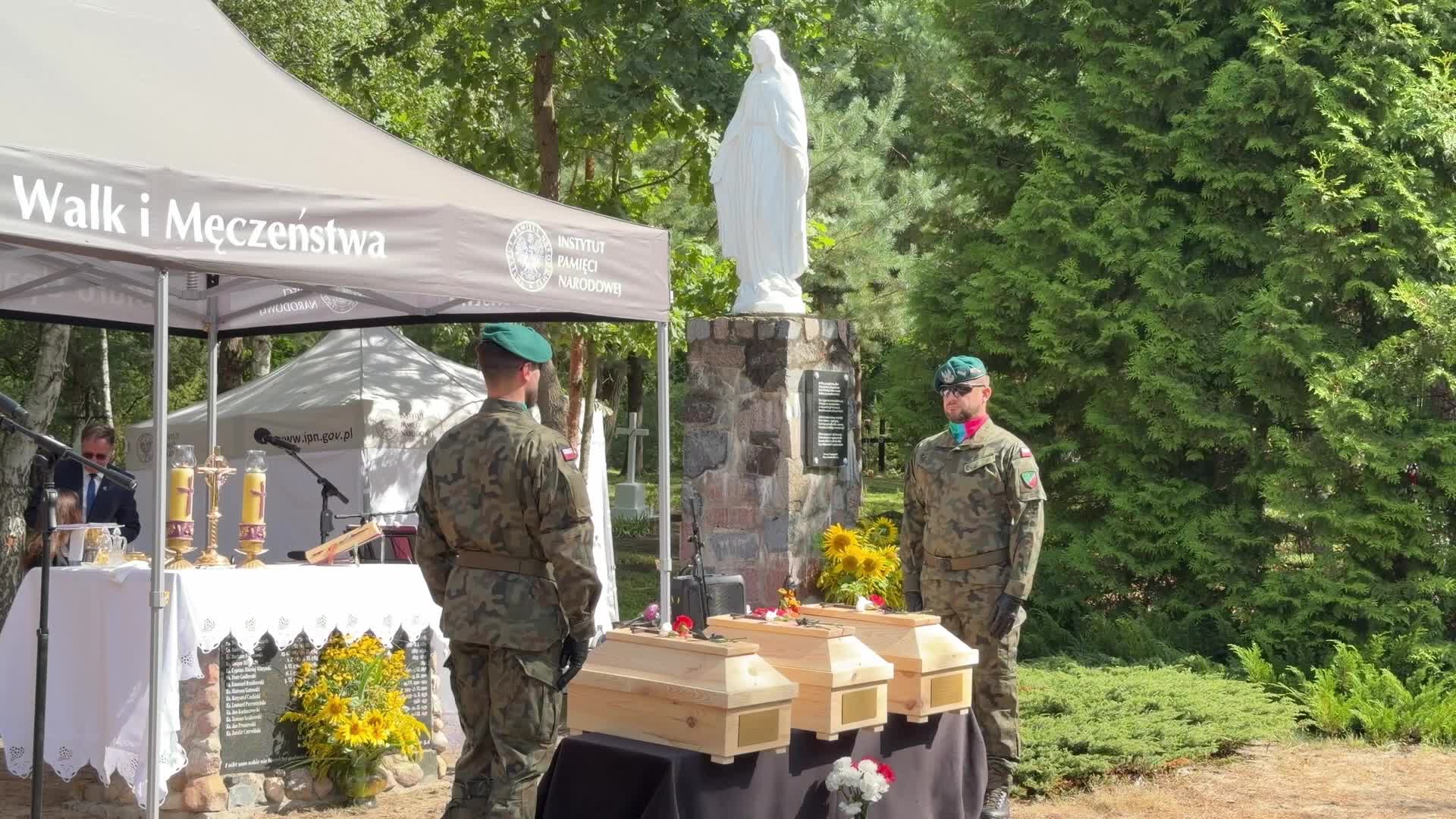 Funeral ceremonies in the former Polish village of Ostrówki in Volhynia, Ukraine