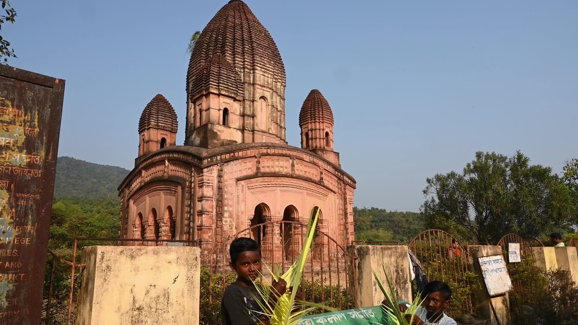Garh Panchakot - Capital for Eight Centuries – Fort of the Five Clans - Encounters