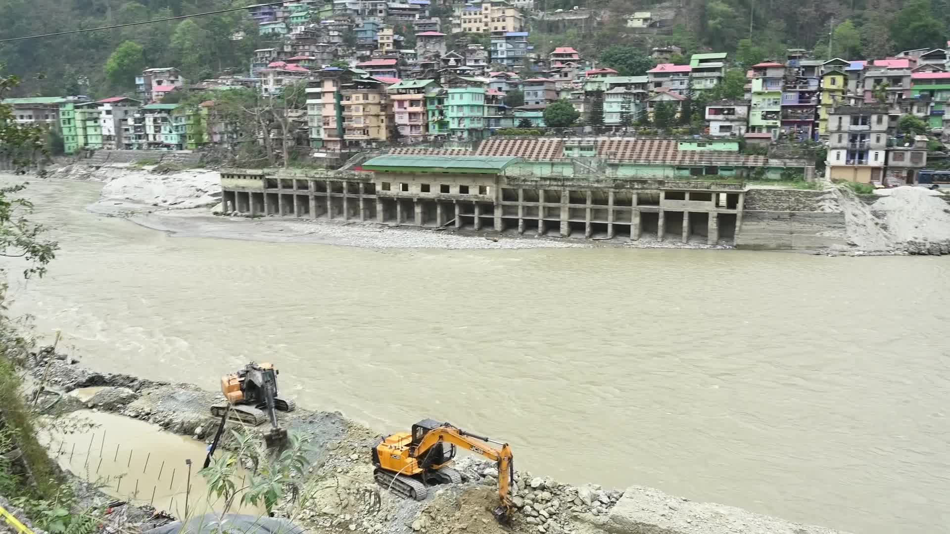 Road Repair beside Teesta River - Siliguri Corridor