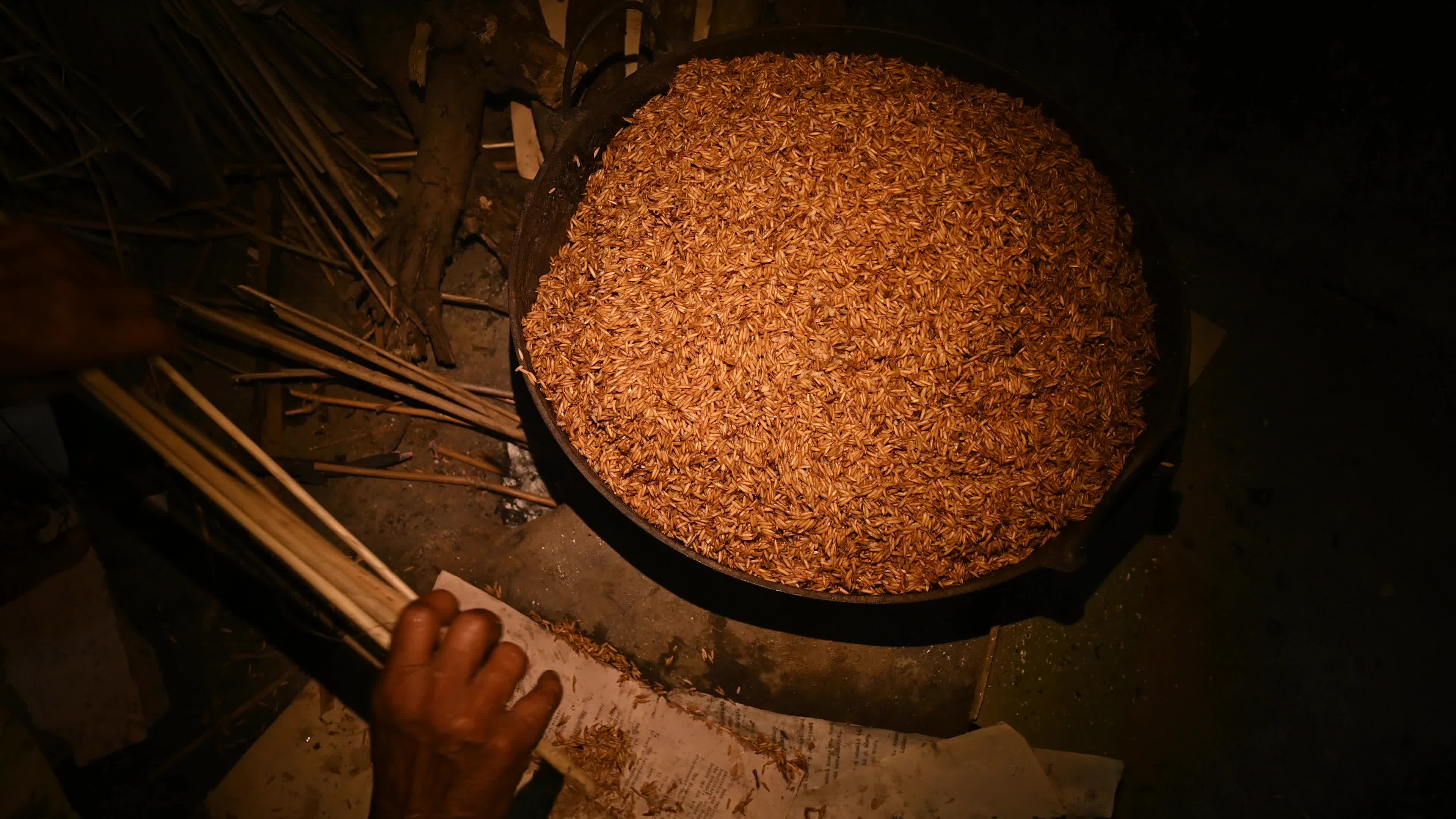 Parboiled rice production in India -  Soaking, steaming, and drying
