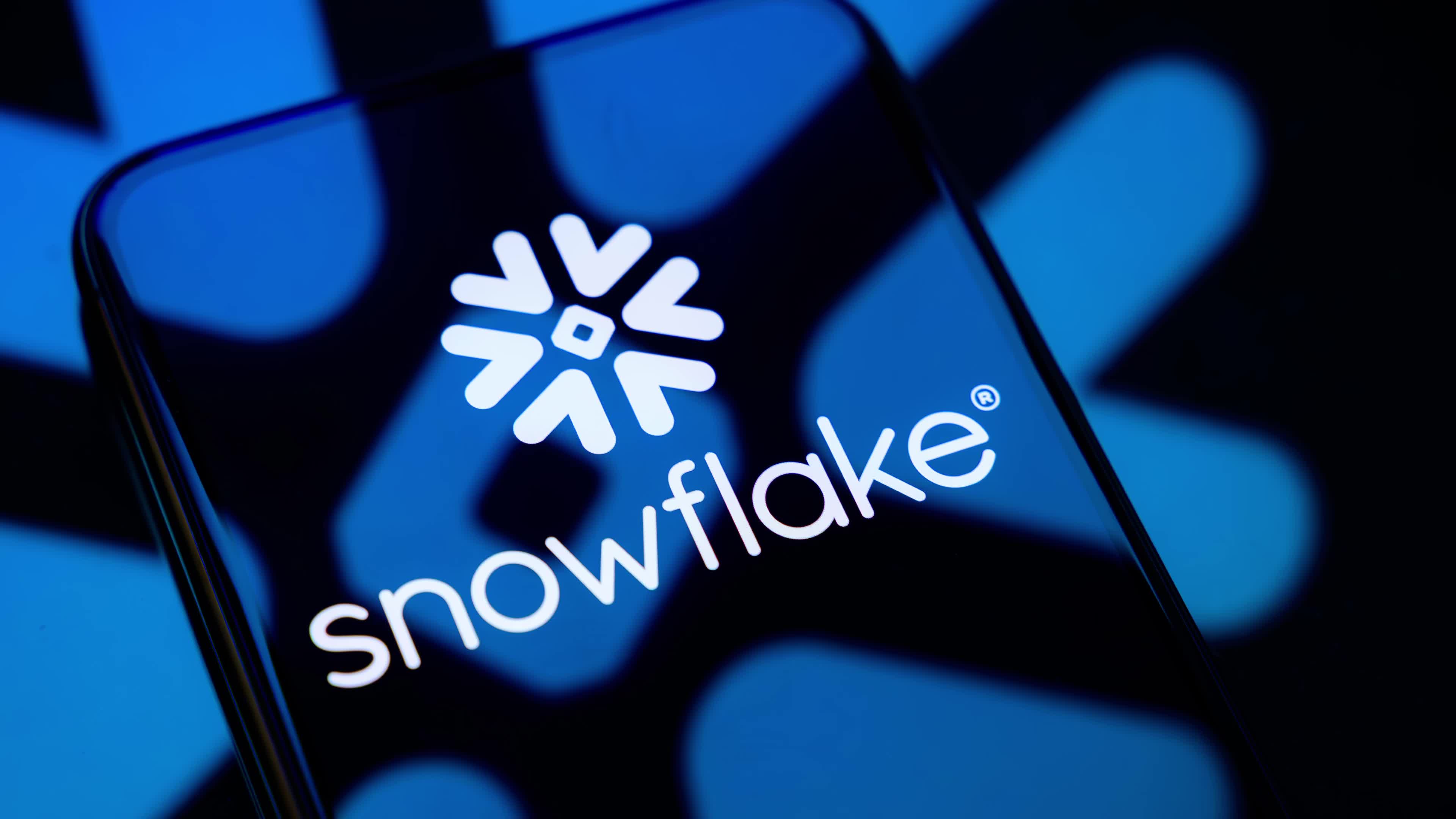 Video illustrations - Snowflake announces its financial results for the second quarter of fiscal 2027