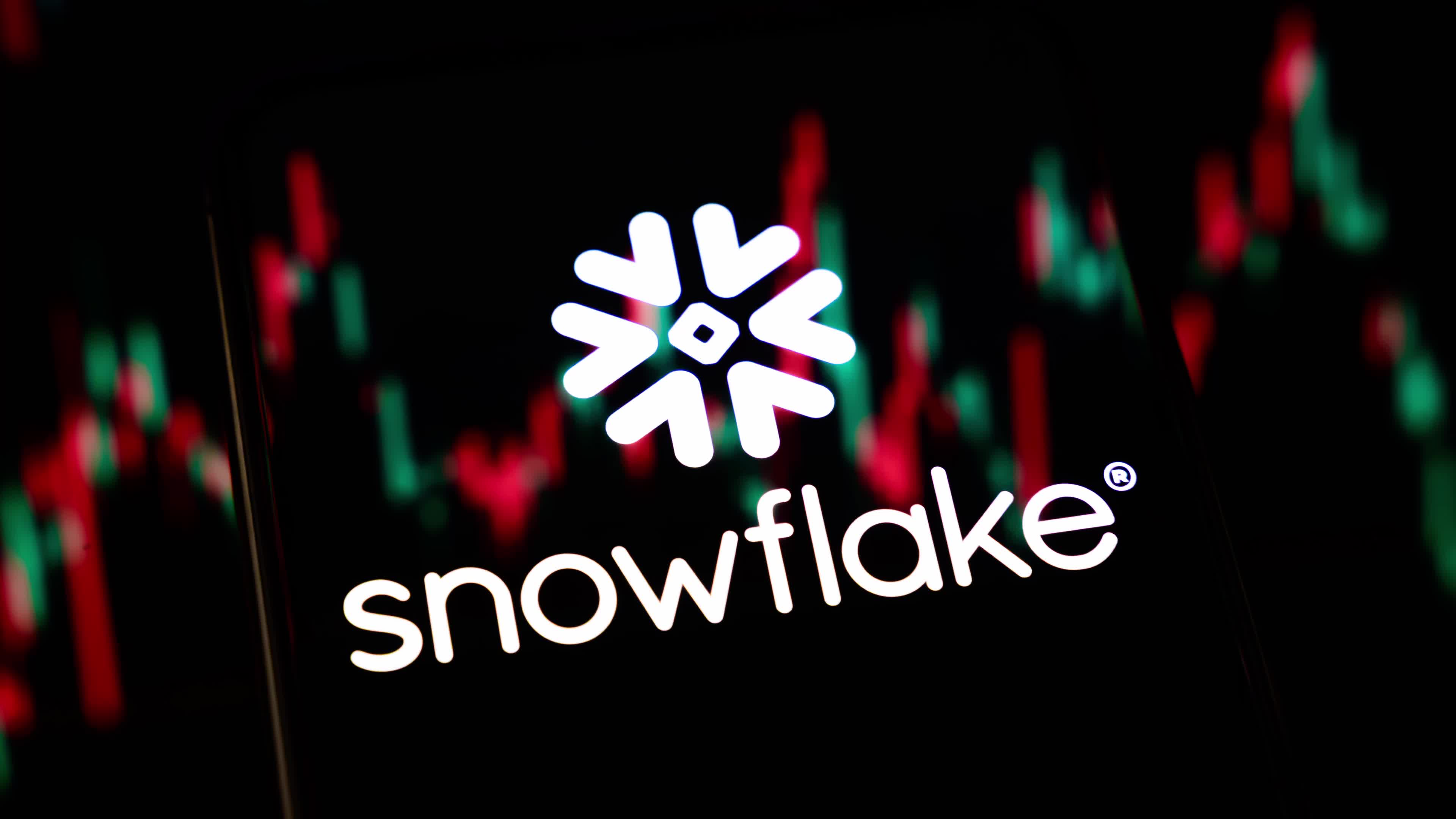 Video illustrations - Snowflake announces its financial results for the second quarter of fiscal 2027